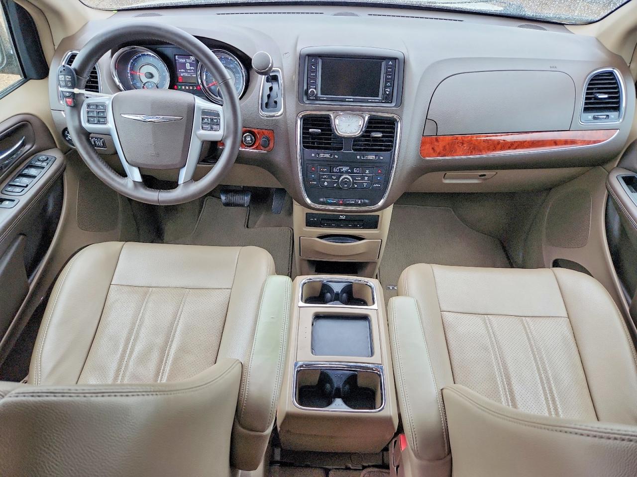 2013 Chrysler Town & Country Touring L Beige vin: 2C4RC1CG5DR713503