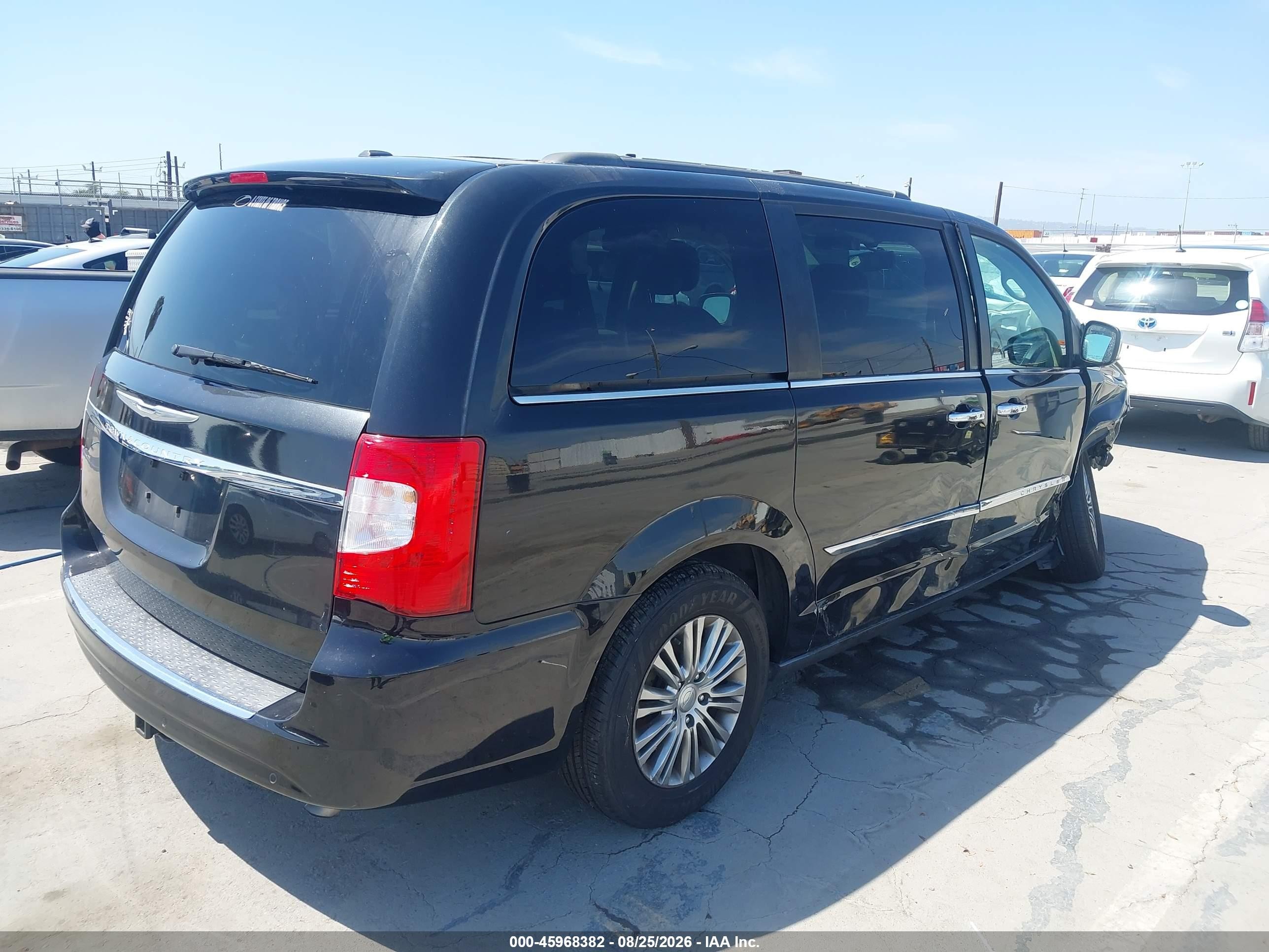 2013 Chrysler Town & Country Touring-l Black vin: 2C4RC1CG5DR767092