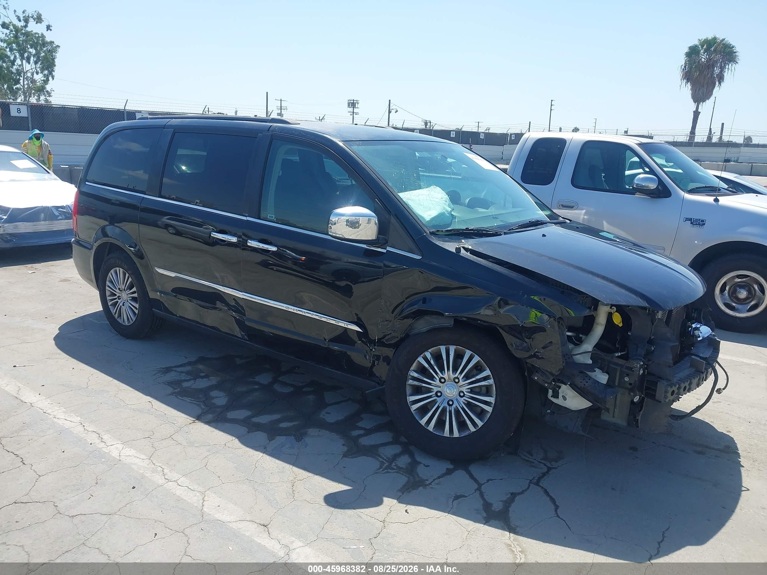 2013 Chrysler Town & Country Touring-l Черный vin: 2C4RC1CG5DR767092