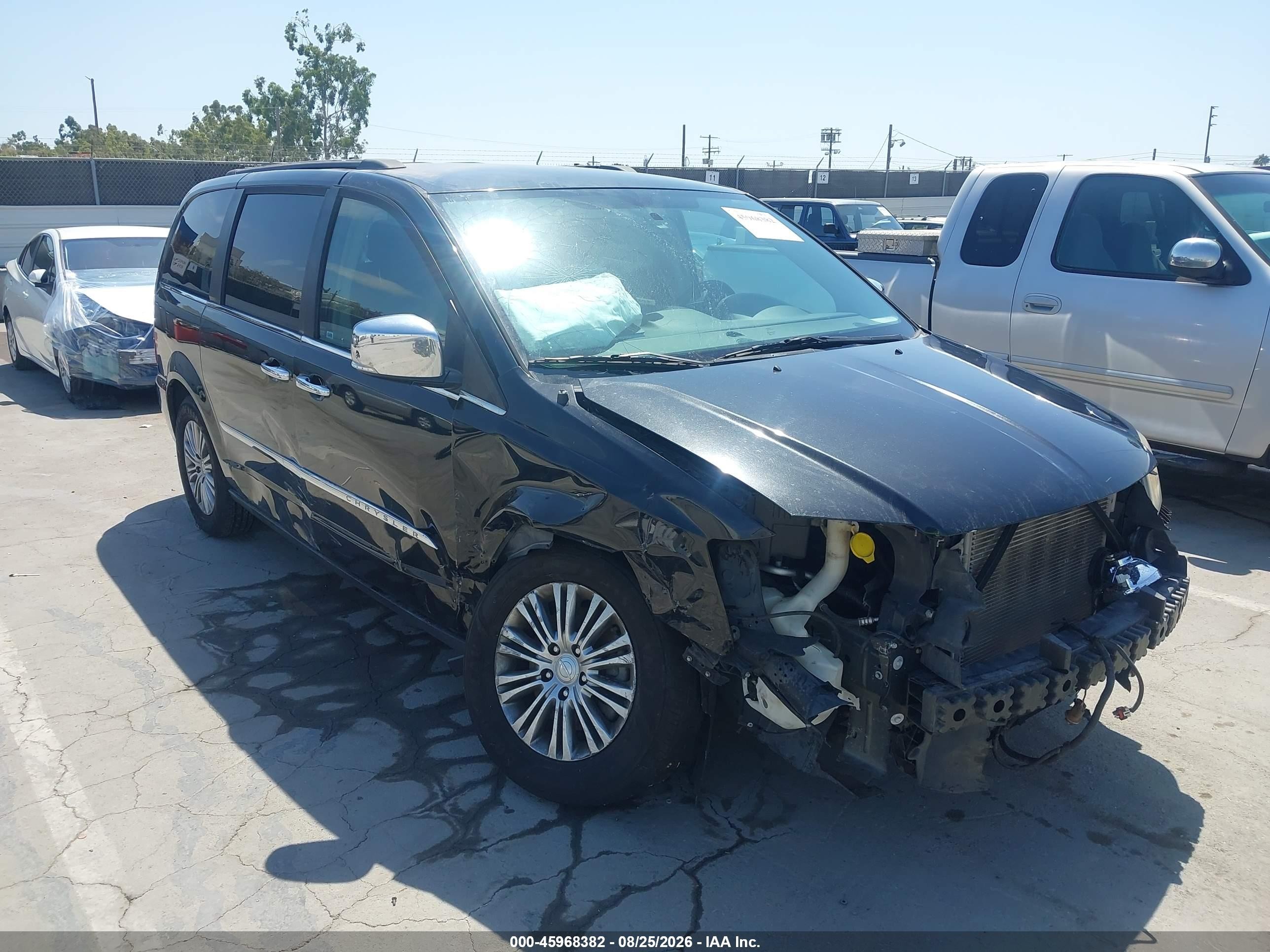 2013 Chrysler Town & Country Touring-l Black vin: 2C4RC1CG5DR767092