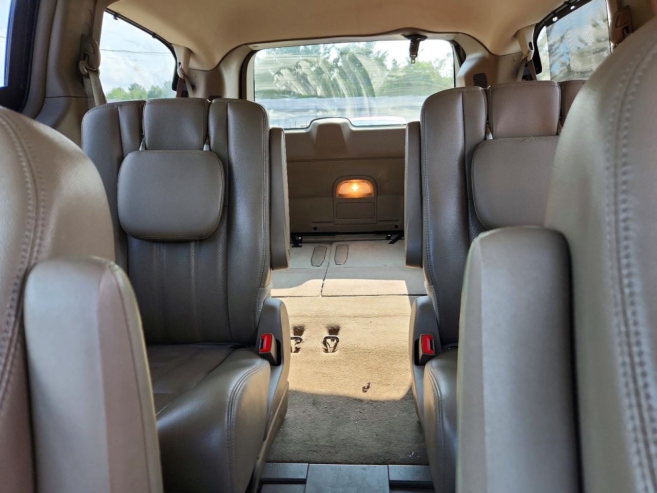 2013 Chrysler Town & Country Touring L Серый vin: 2C4RC1CG5DR769764
