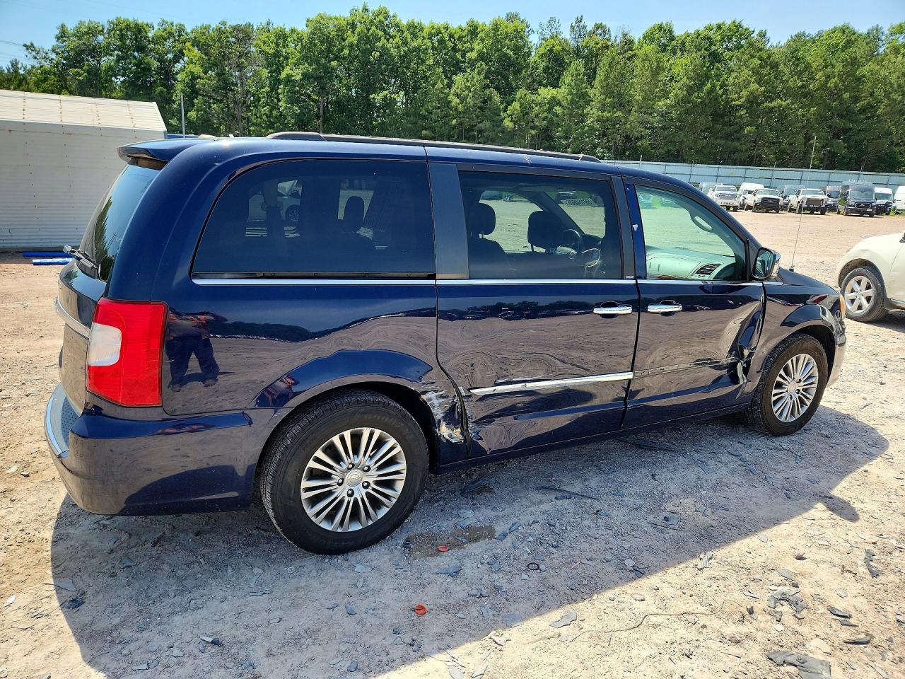 2013 Chrysler Town & Country Touring L Blue vin: 2C4RC1CG5DR816677