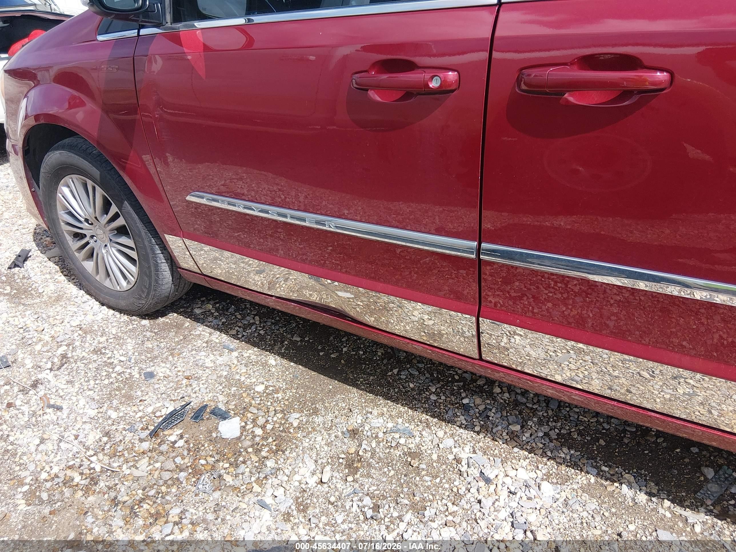 2014 Chrysler Town & Country Touring-l Красный vin: 2C4RC1CG5ER115672