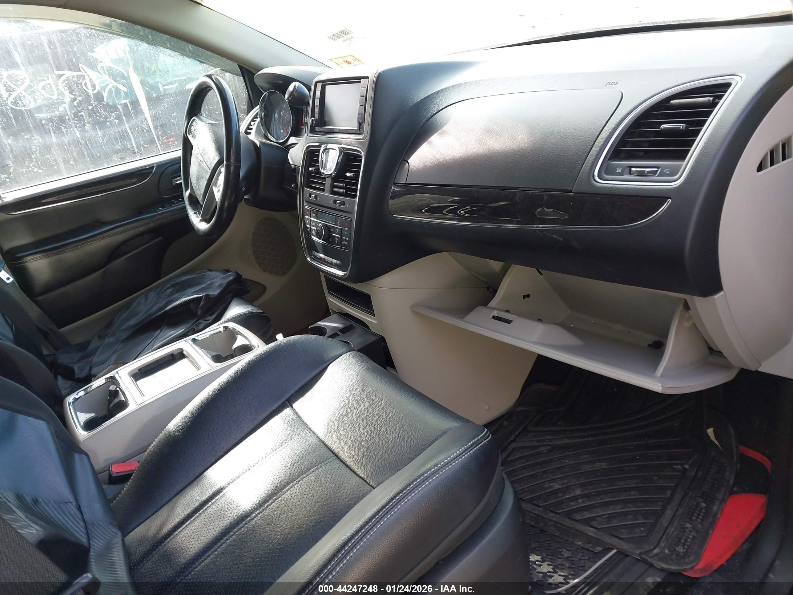 2014 Chrysler Town & Country Touring-l Gray vin: 2C4RC1CG5ER277124