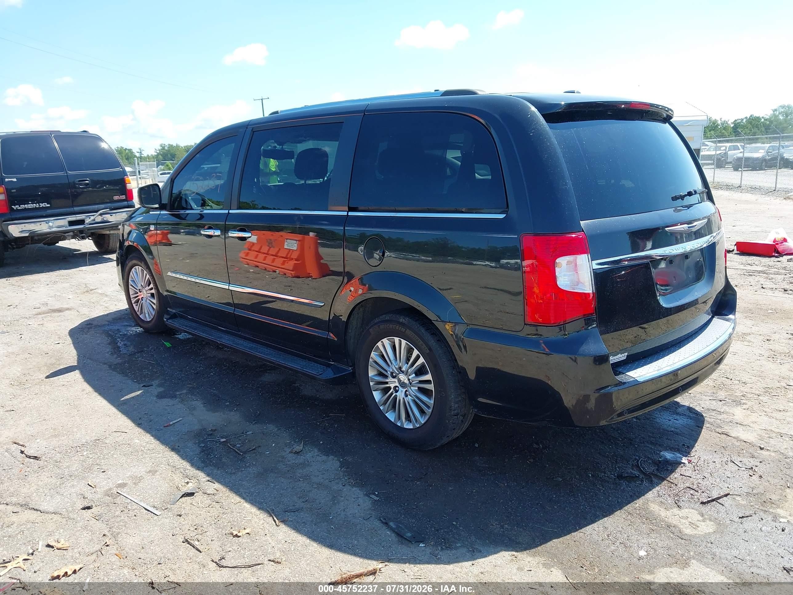2014 Chrysler Town & Country Touring-l 30th Anniversary Black vin: 2C4RC1CG5ER300742