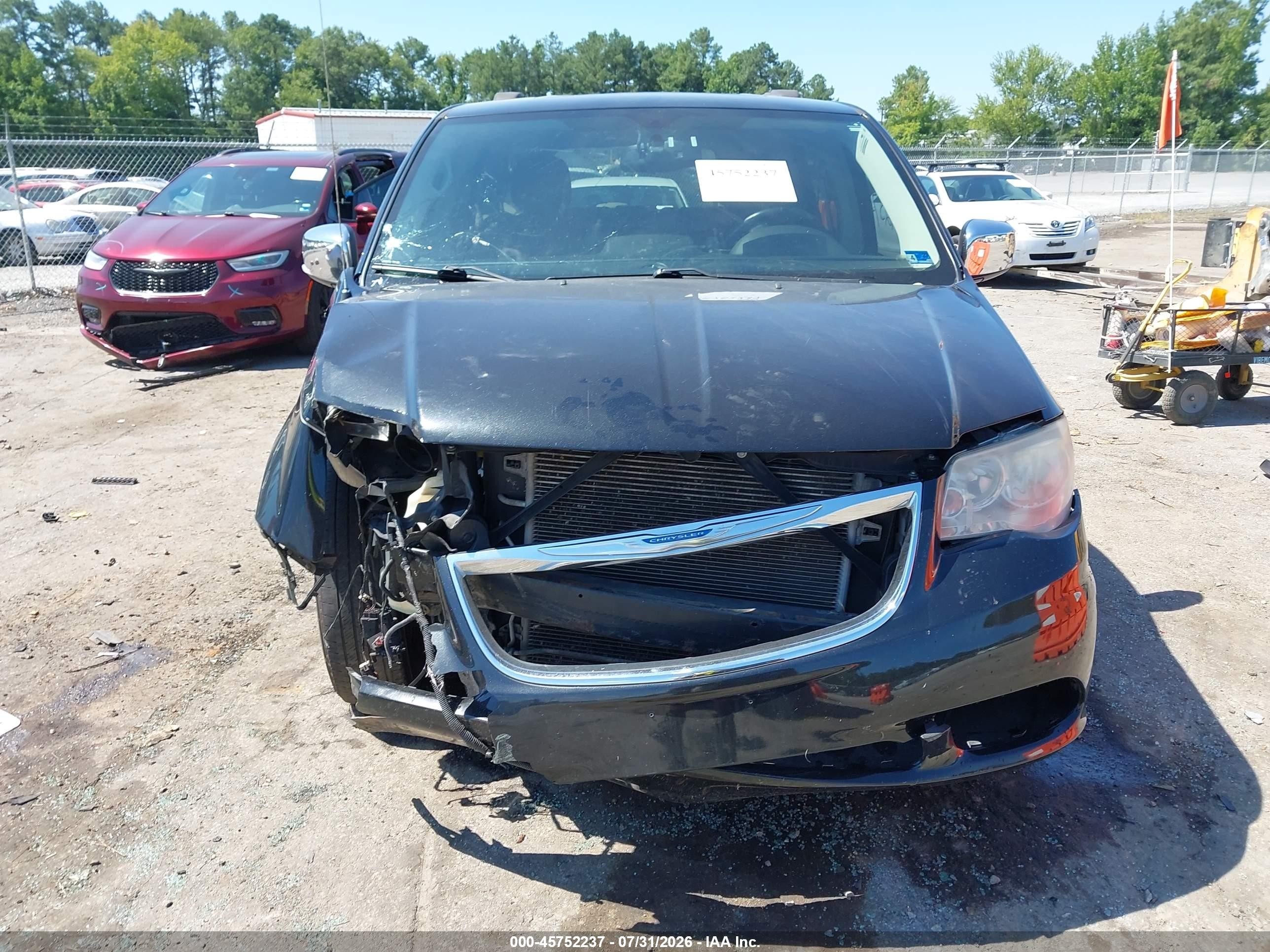 2014 Chrysler Town & Country Touring-l 30th Anniversary Black vin: 2C4RC1CG5ER300742