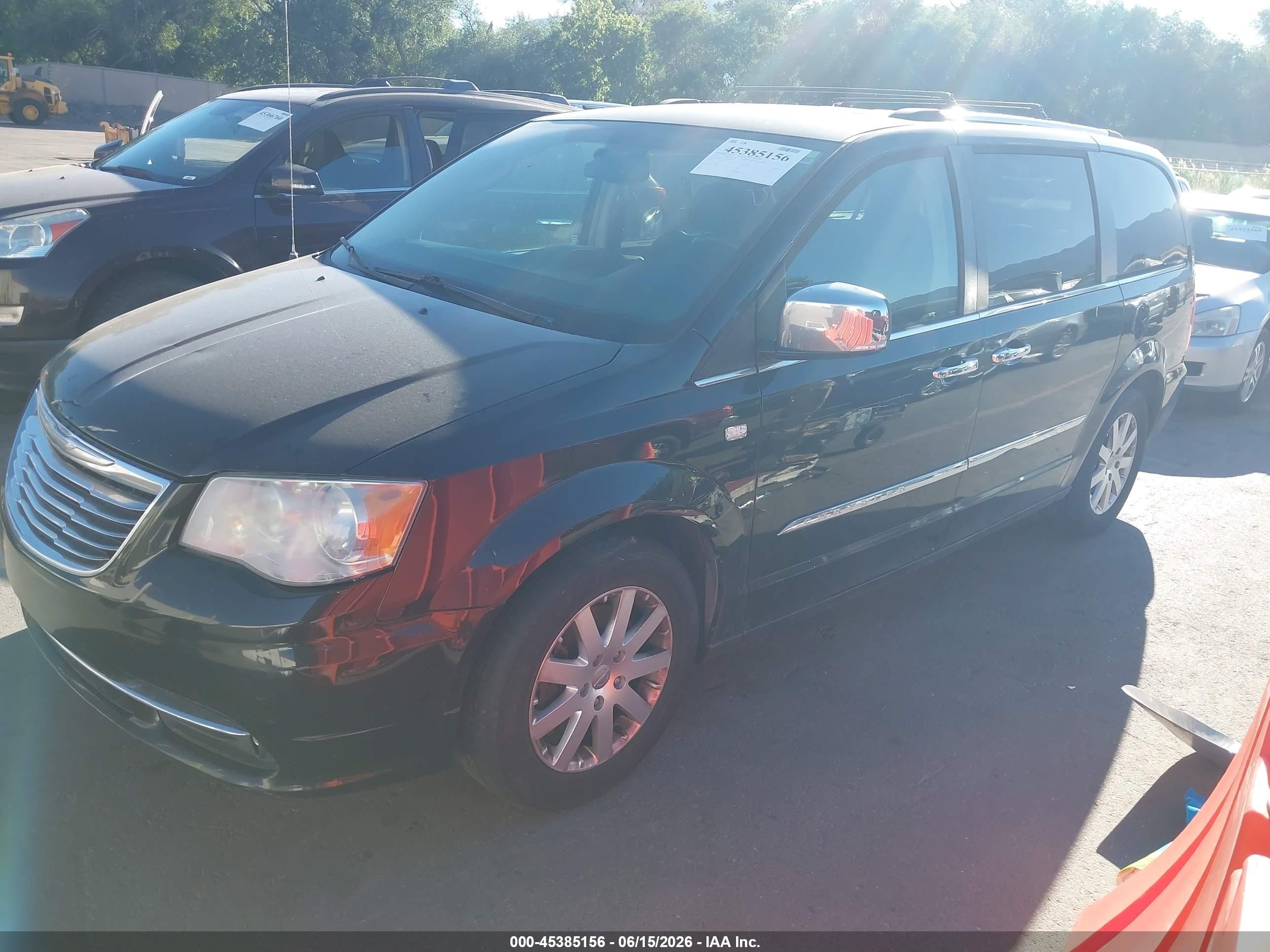 2014 Chrysler Town & Country Touring-l 30th Anniversary Black vin: 2C4RC1CG5ER338813