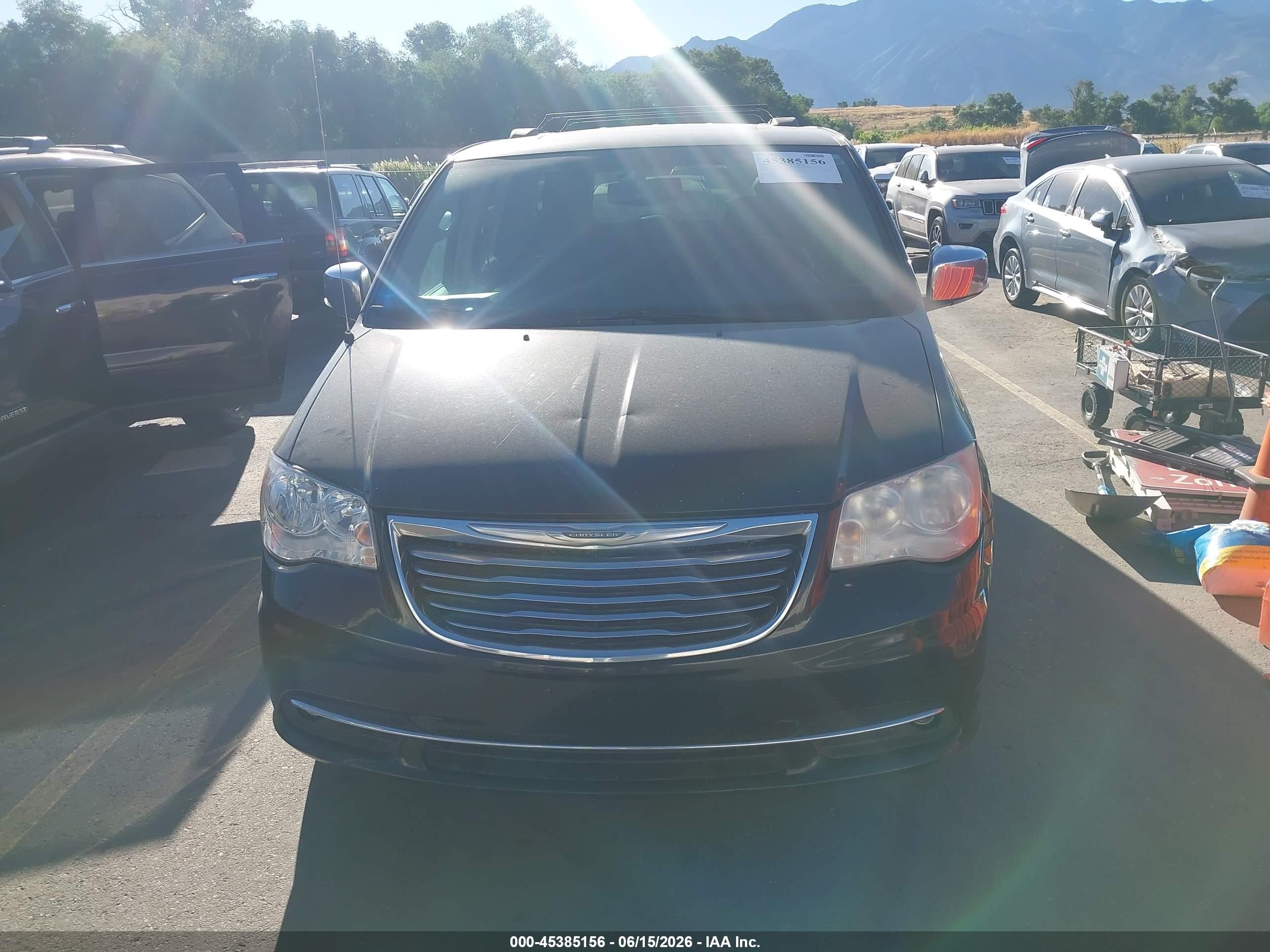 2014 Chrysler Town & Country Touring-l 30th Anniversary Black vin: 2C4RC1CG5ER338813