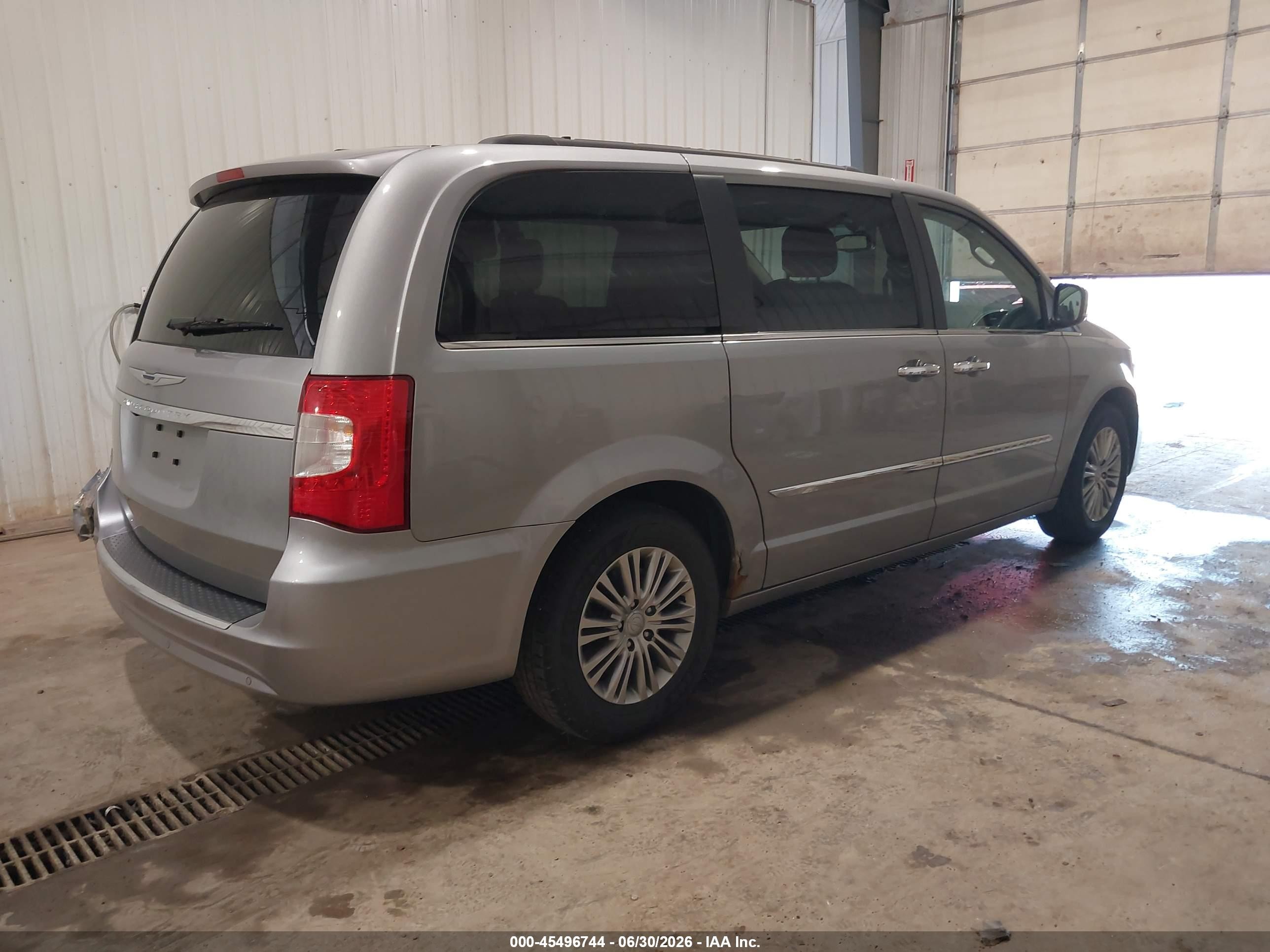2014 Chrysler Town & Country Touring-l Gray vin: 2C4RC1CG5ER372248