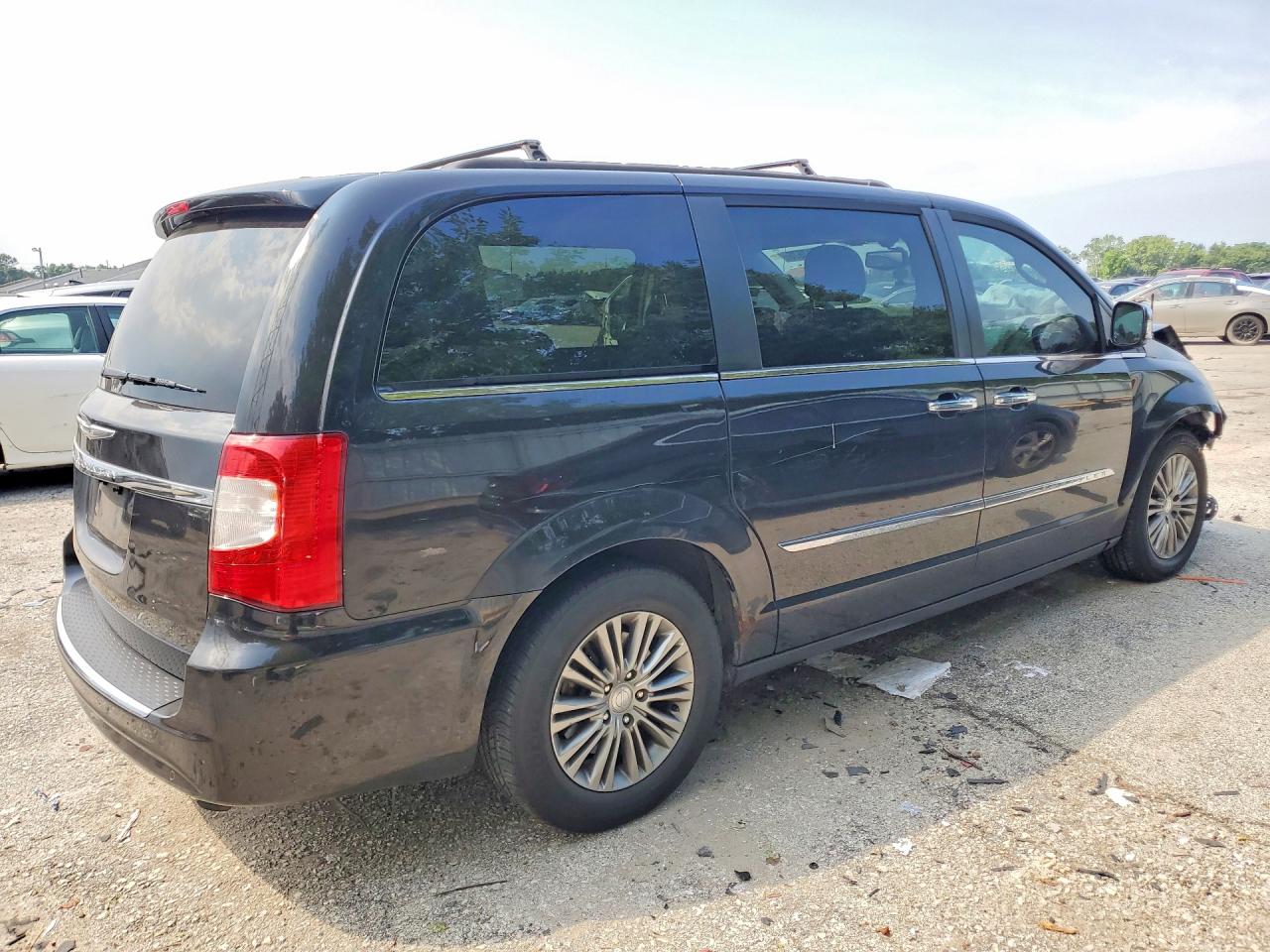 2014 Chrysler Town & Country Touring L Черный vin: 2C4RC1CG5ER409489