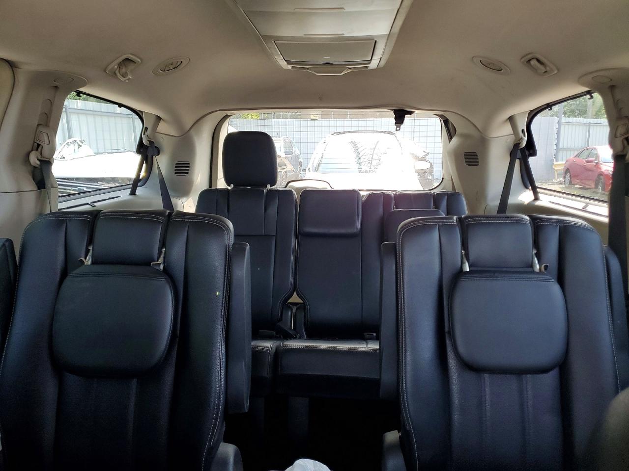 2014 Chrysler Town & Country Touring L Черный vin: 2C4RC1CG5ER409489
