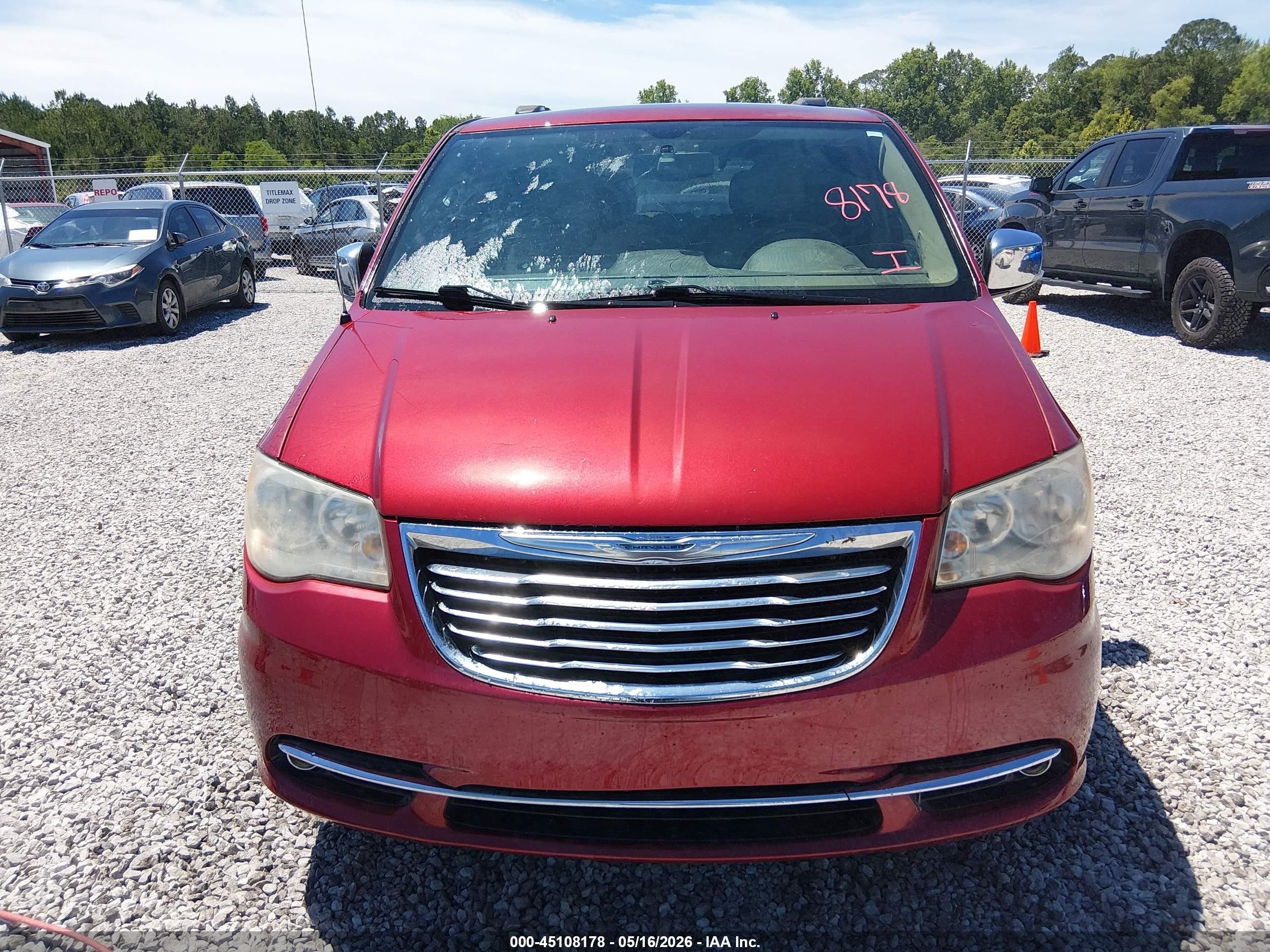 2014 Chrysler Town & Country Touring-l Red vin: 2C4RC1CG5ER418192