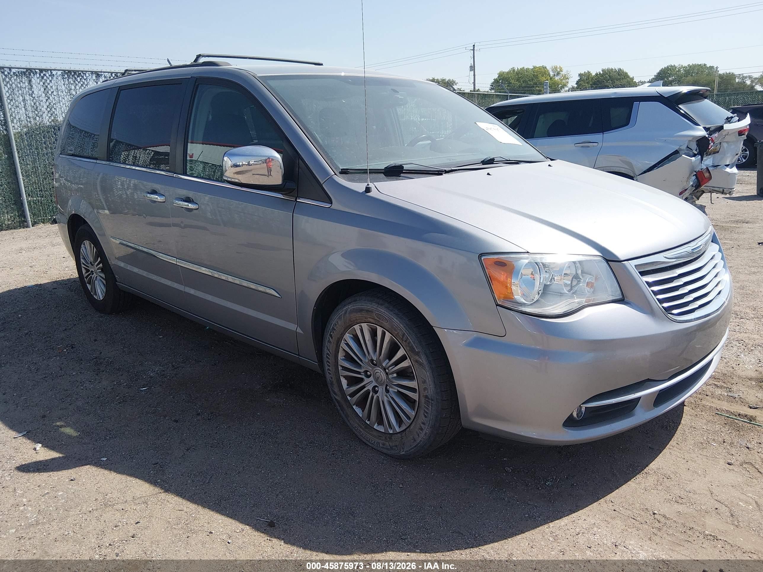 2015 Chrysler Town & Country Touring-l Серебряный vin: 2C4RC1CG5FR602808