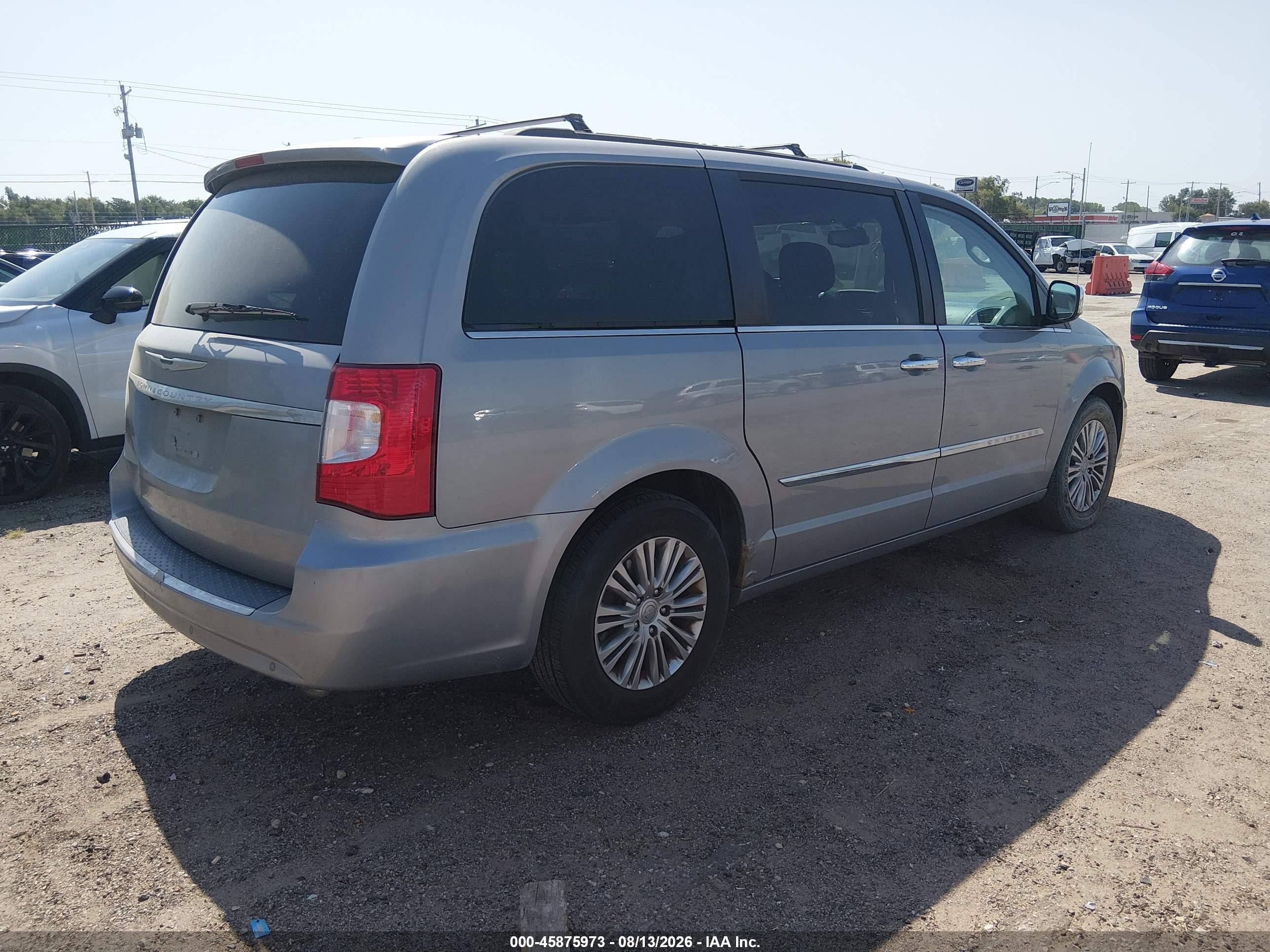 2015 Chrysler Town & Country Touring-l Серебряный vin: 2C4RC1CG5FR602808