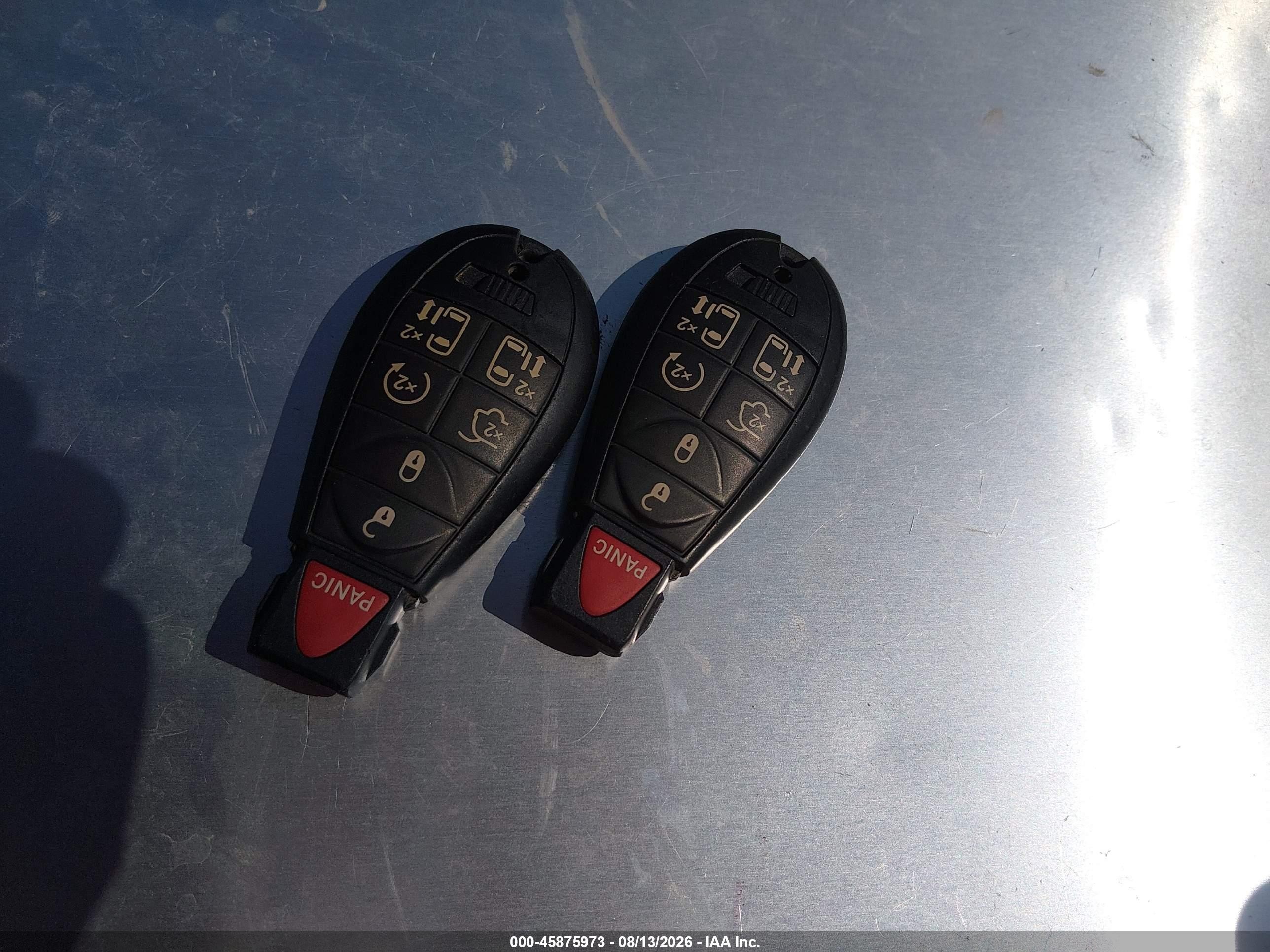 2015 Chrysler Town & Country Touring-l Серебряный vin: 2C4RC1CG5FR602808