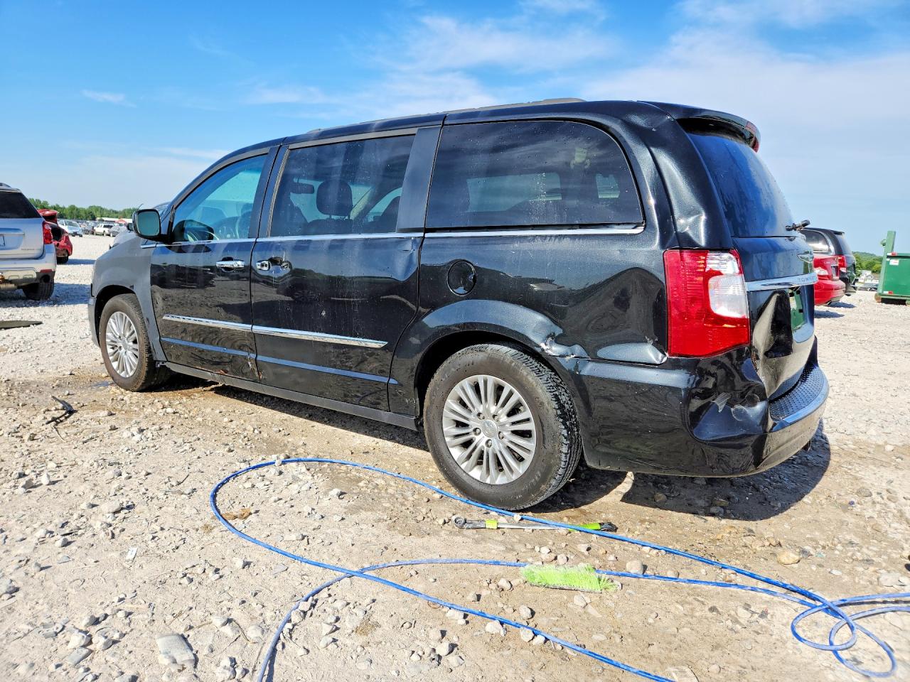 2016 Chrysler Town & Country Touring L Black vin: 2C4RC1CG5GR285422