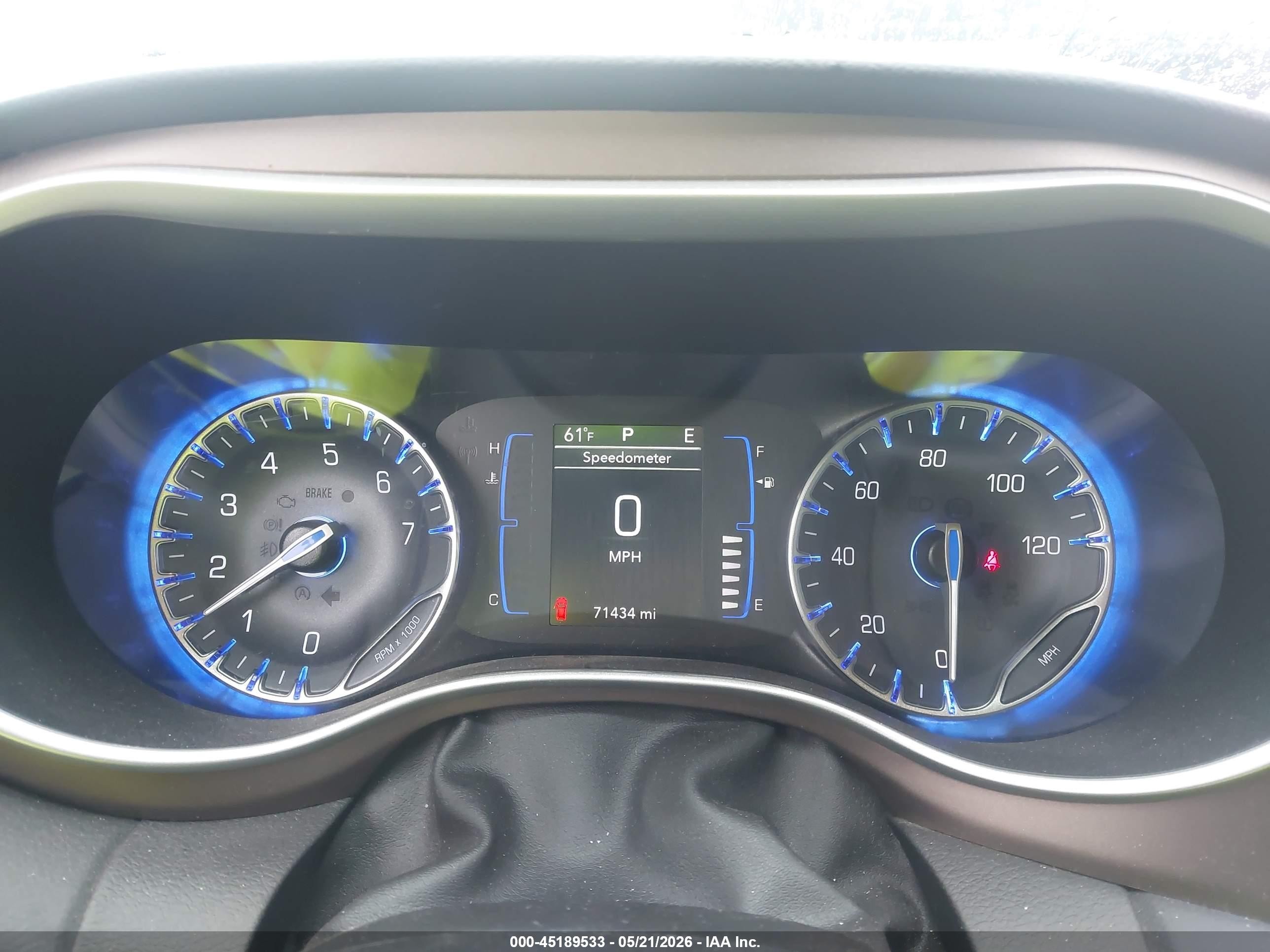2021 Chrysler Voyager Lx Blue vin: 2C4RC1CG5MR568494