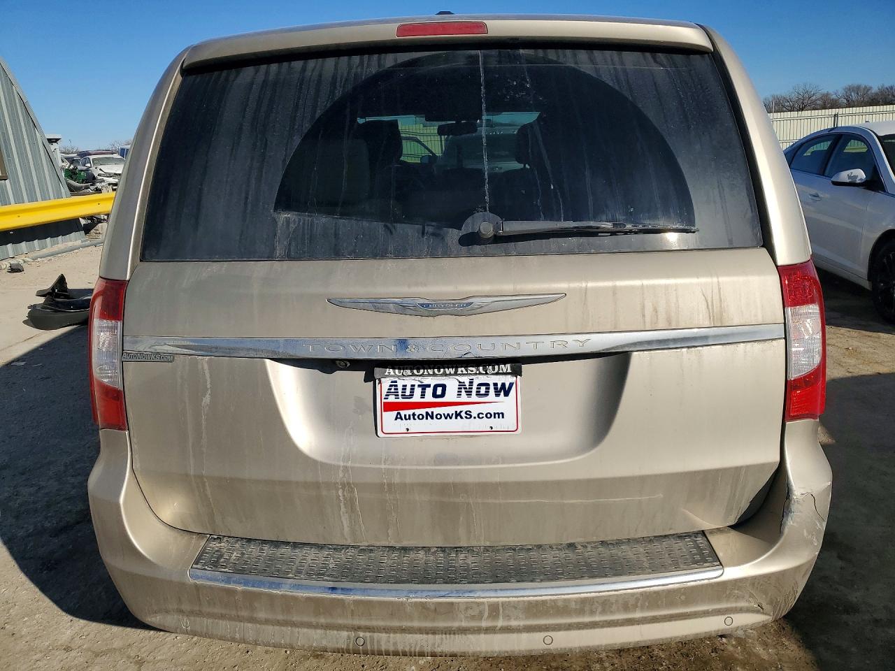 2012 Chrysler Town & Country Touring L Gold vin: 2C4RC1CG6CR237180