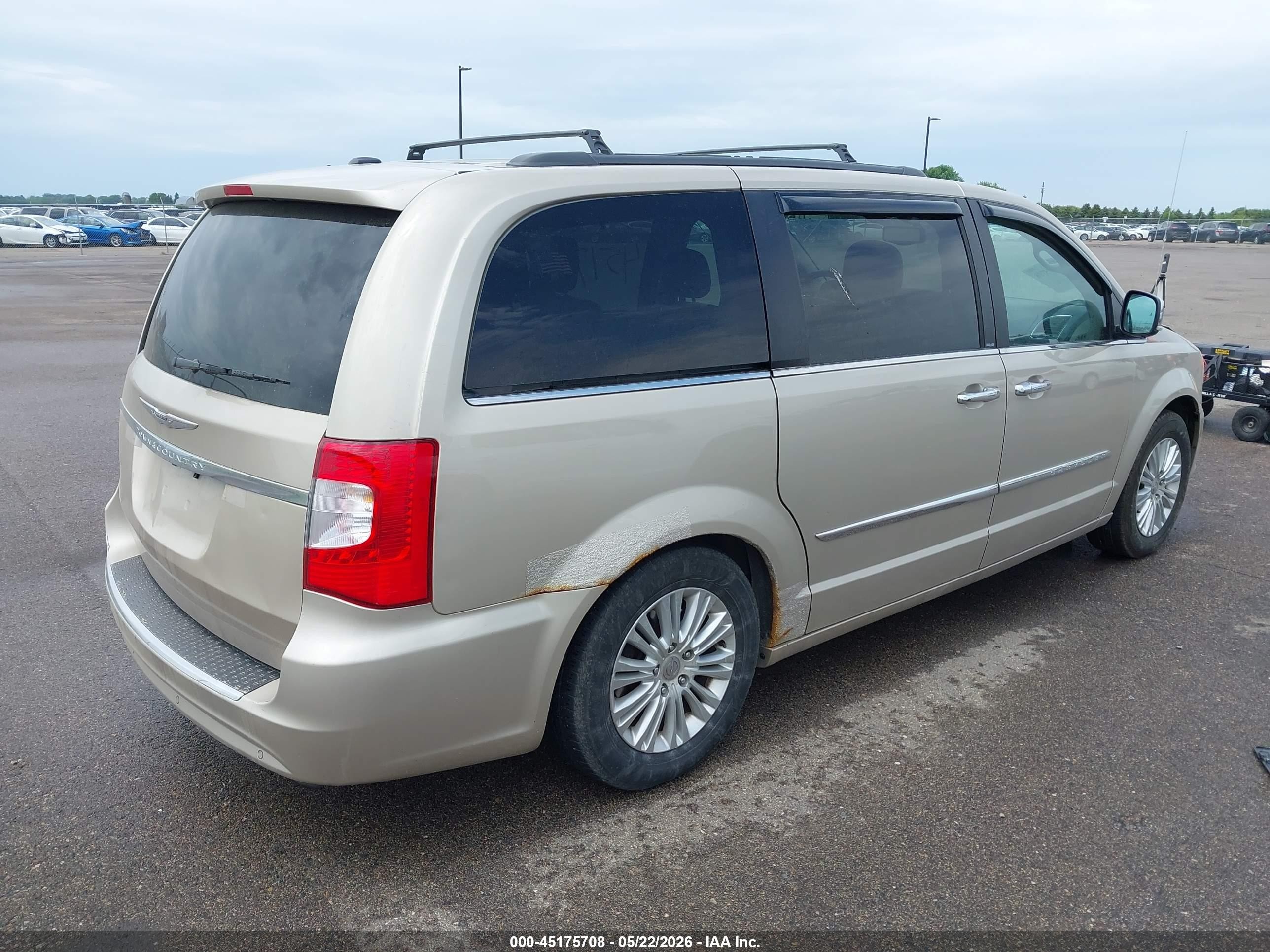 2013 Chrysler Town & Country Touring-l Gold vin: 2C4RC1CG6DR510524