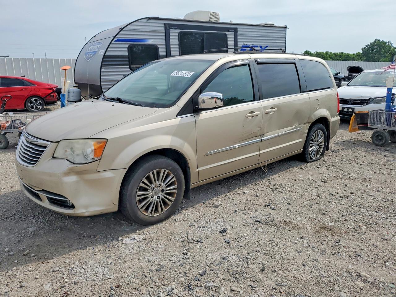 2013 Chrysler Town & Country Touring L Tan vin: 2C4RC1CG6DR537691