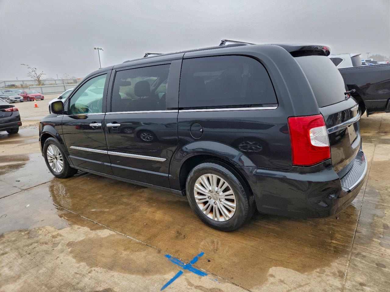 2013 Chrysler Town & Country Touring L Black vin: 2C4RC1CG6DR548402