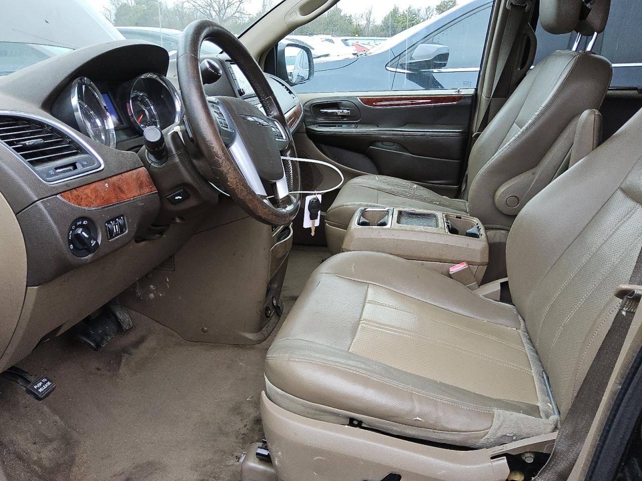 2013 Chrysler Town & Country Touring L Black vin: 2C4RC1CG6DR548402 Damage: Left Front Seat Cushion, Cut, 2 To 3 Inches