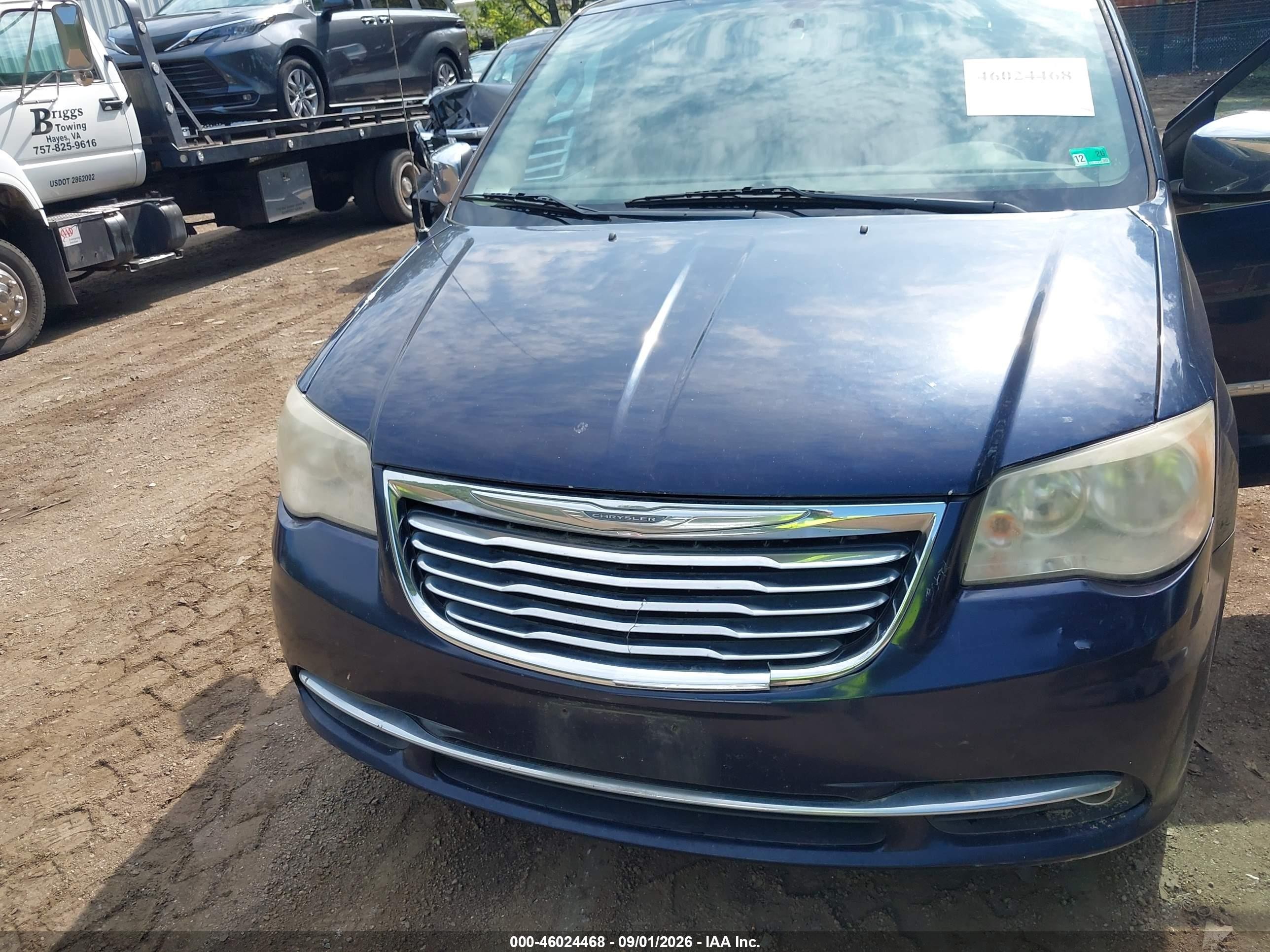 2013 Chrysler Town & Country Touring-l Dark Blue vin: 2C4RC1CG6DR558413