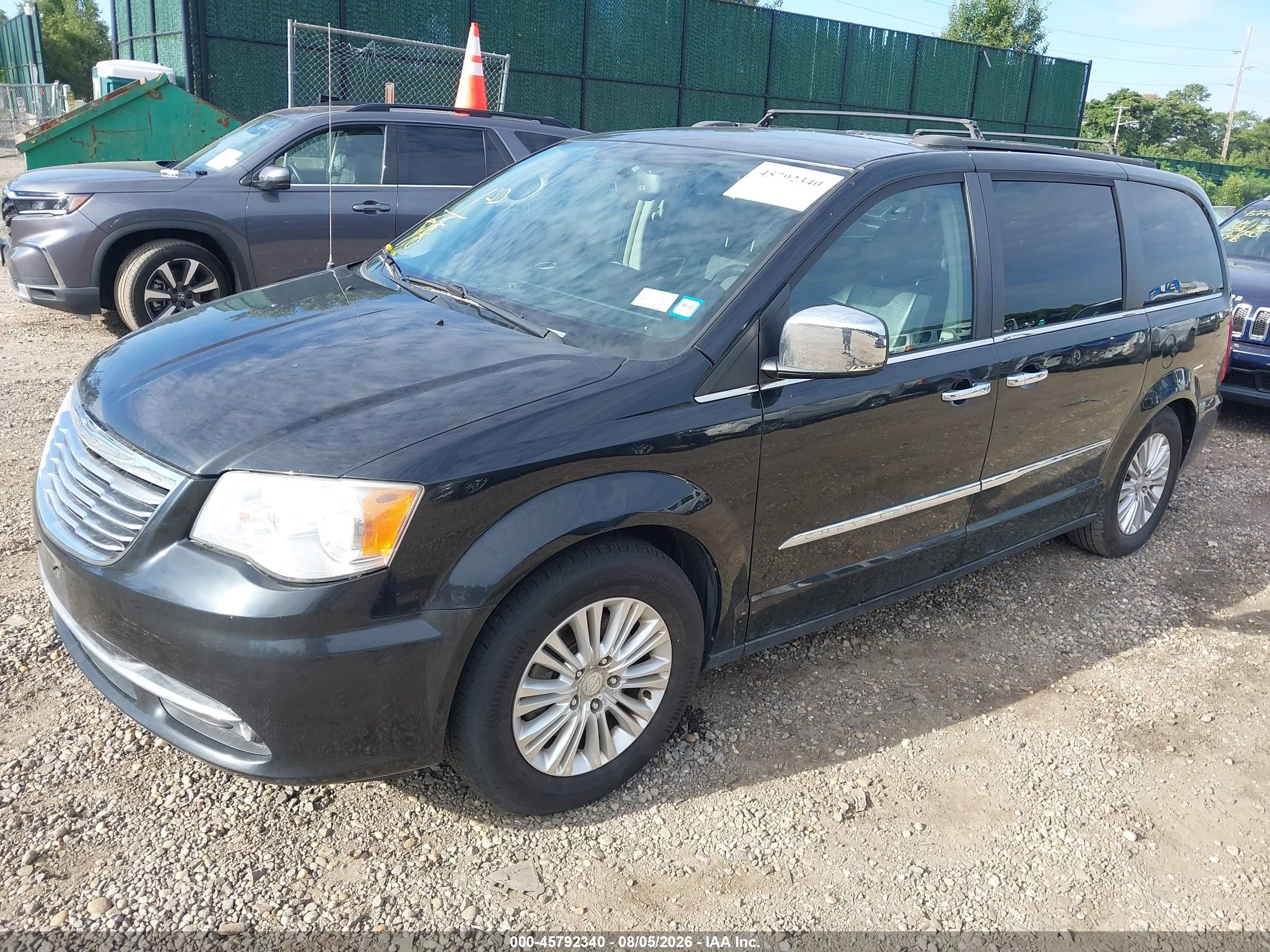 2013 Chrysler Town & Country Touring-l Gray vin: 2C4RC1CG6DR590021