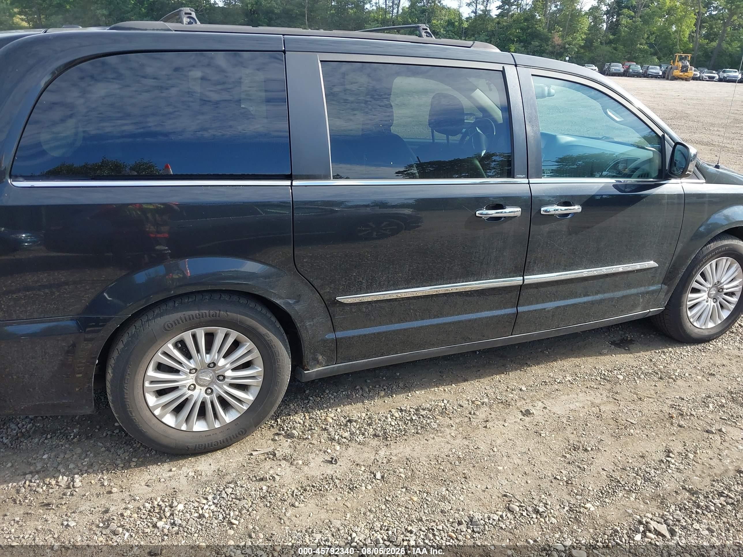 2013 Chrysler Town & Country Touring-l Gray vin: 2C4RC1CG6DR590021