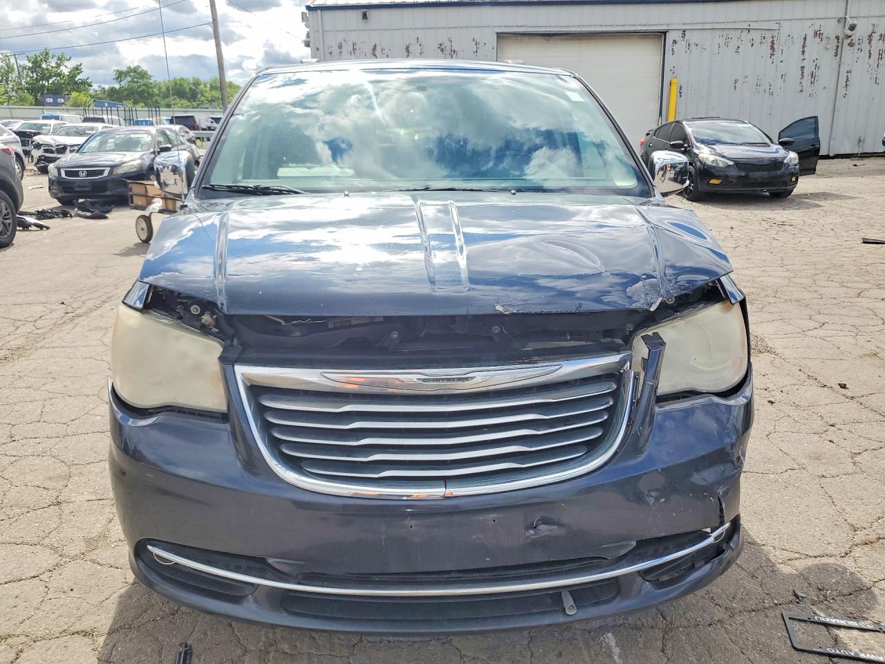 2013 Chrysler Town & Country Touring L Charcoal vin: 2C4RC1CG6DR664263