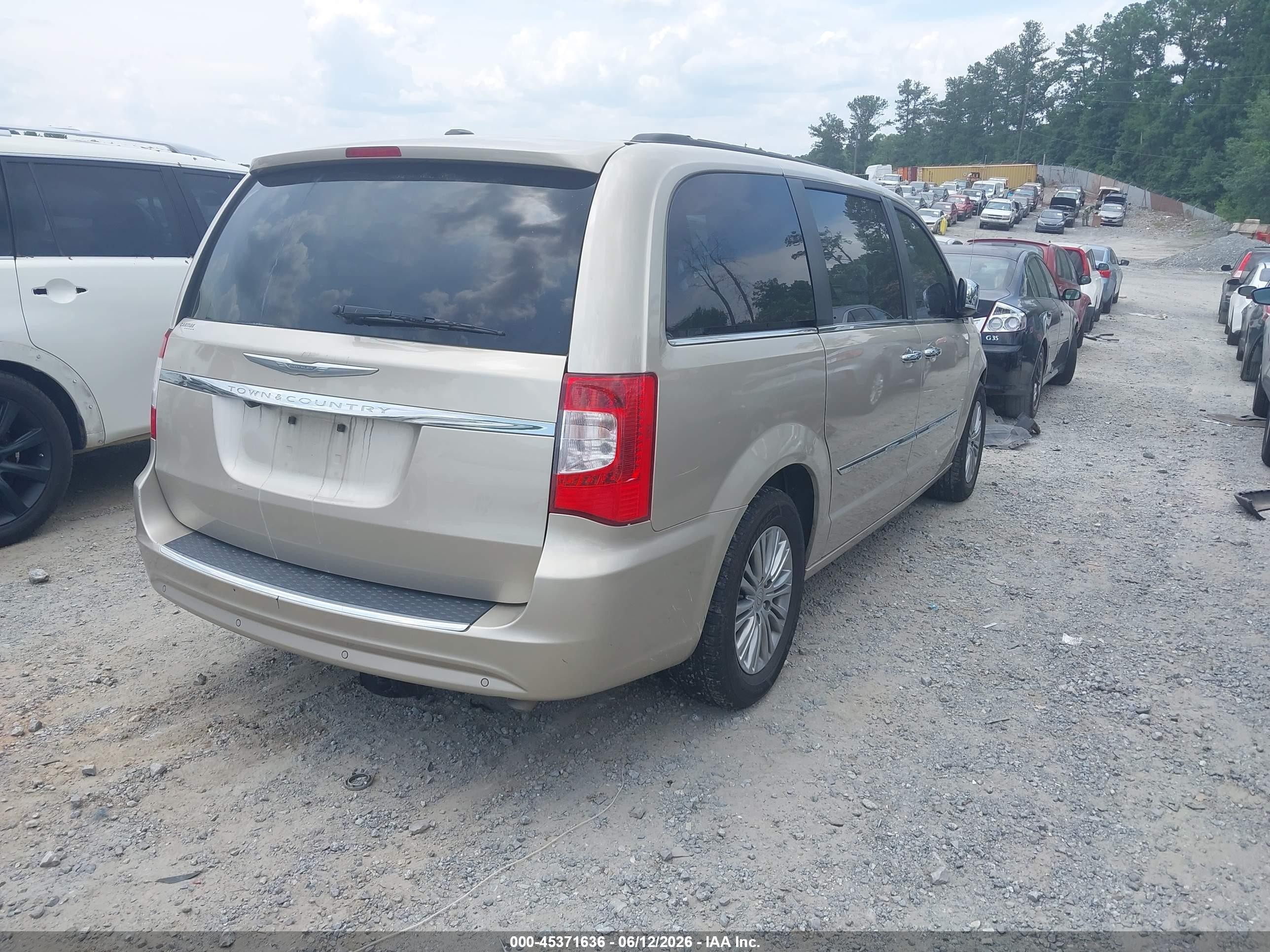2013 Chrysler Town & Country Touring-l Gold vin: 2C4RC1CG6DR712232