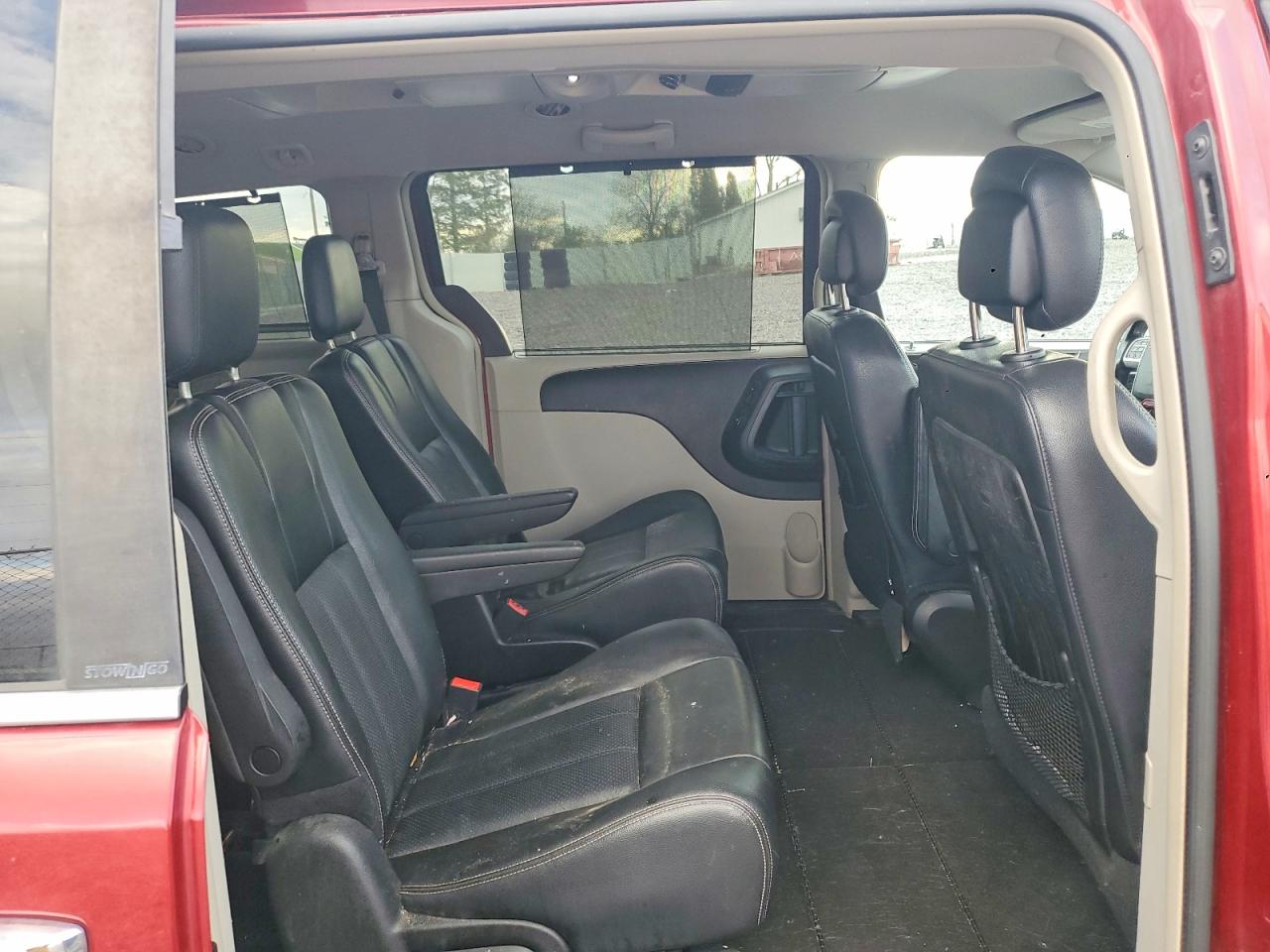 2013 Chrysler Town & Country Touring L Red vin: 2C4RC1CG6DR808748