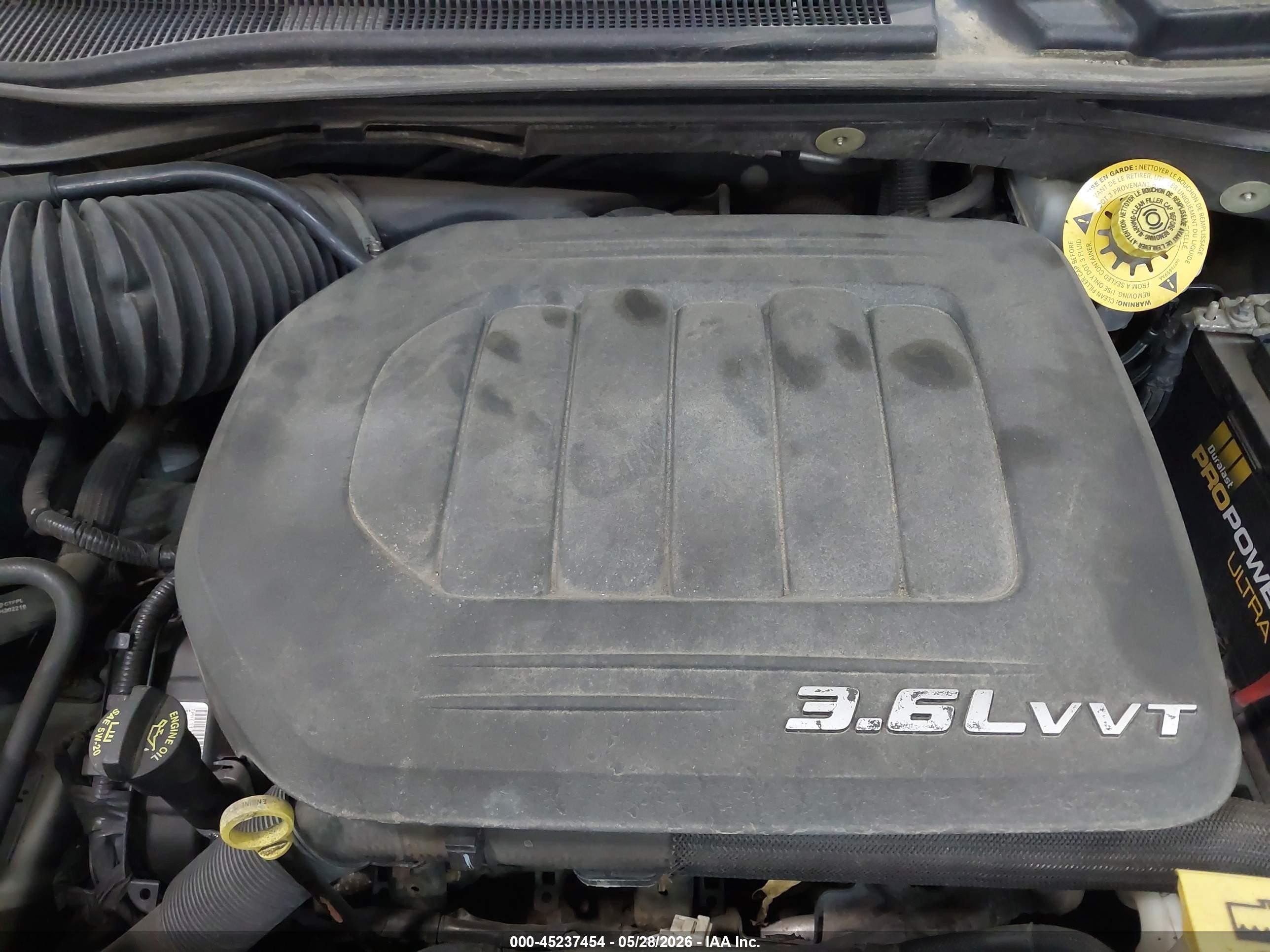 2013 Chrysler Town & Country Touring-l Gold vin: 2C4RC1CG6DR810340