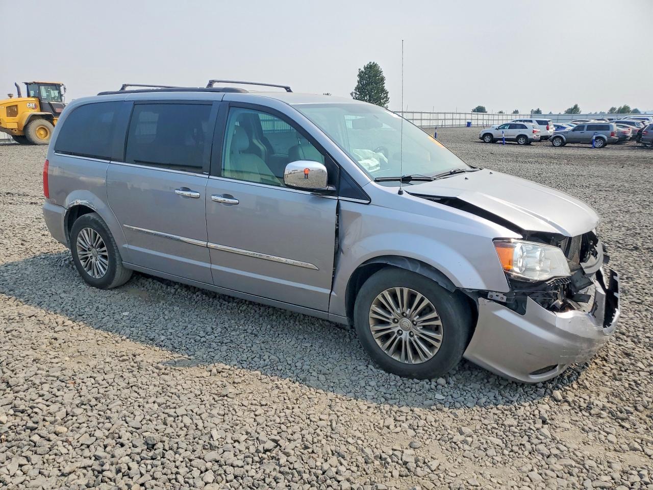 2013 Chrysler Town & Country Touring L Серебряный vin: 2C4RC1CG6DR818373