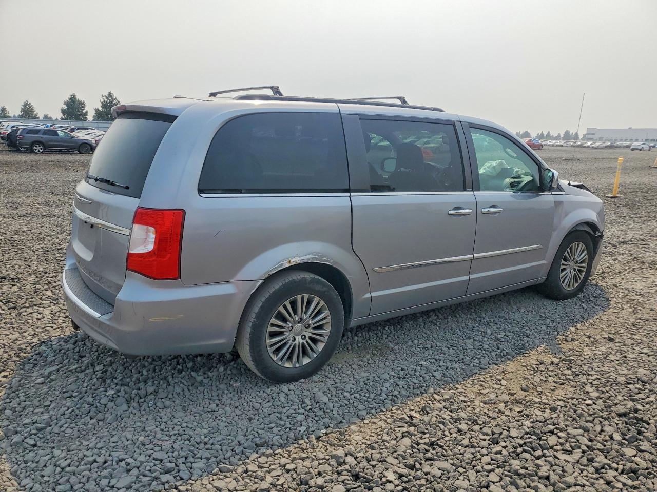 2013 Chrysler Town & Country Touring L Серебряный vin: 2C4RC1CG6DR818373