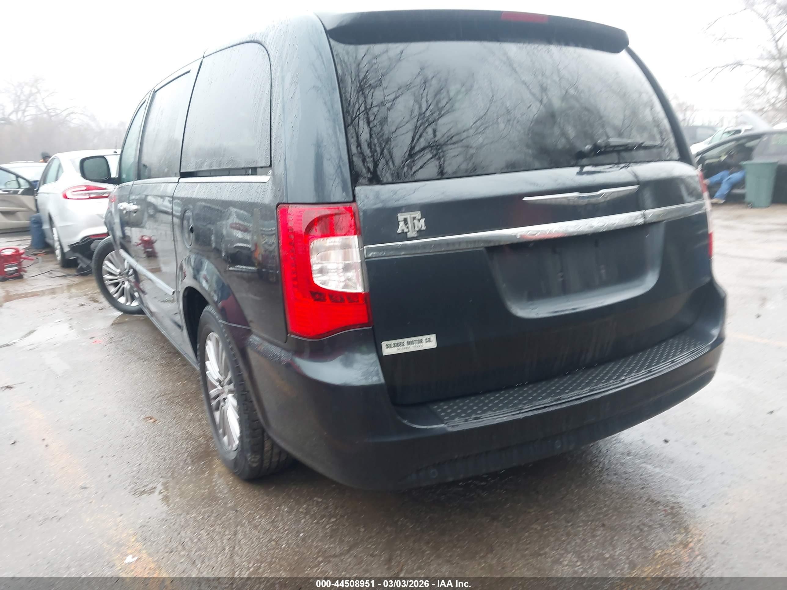 2014 Chrysler Town & Country Touring-l Dark Blue vin: 2C4RC1CG6ER116099