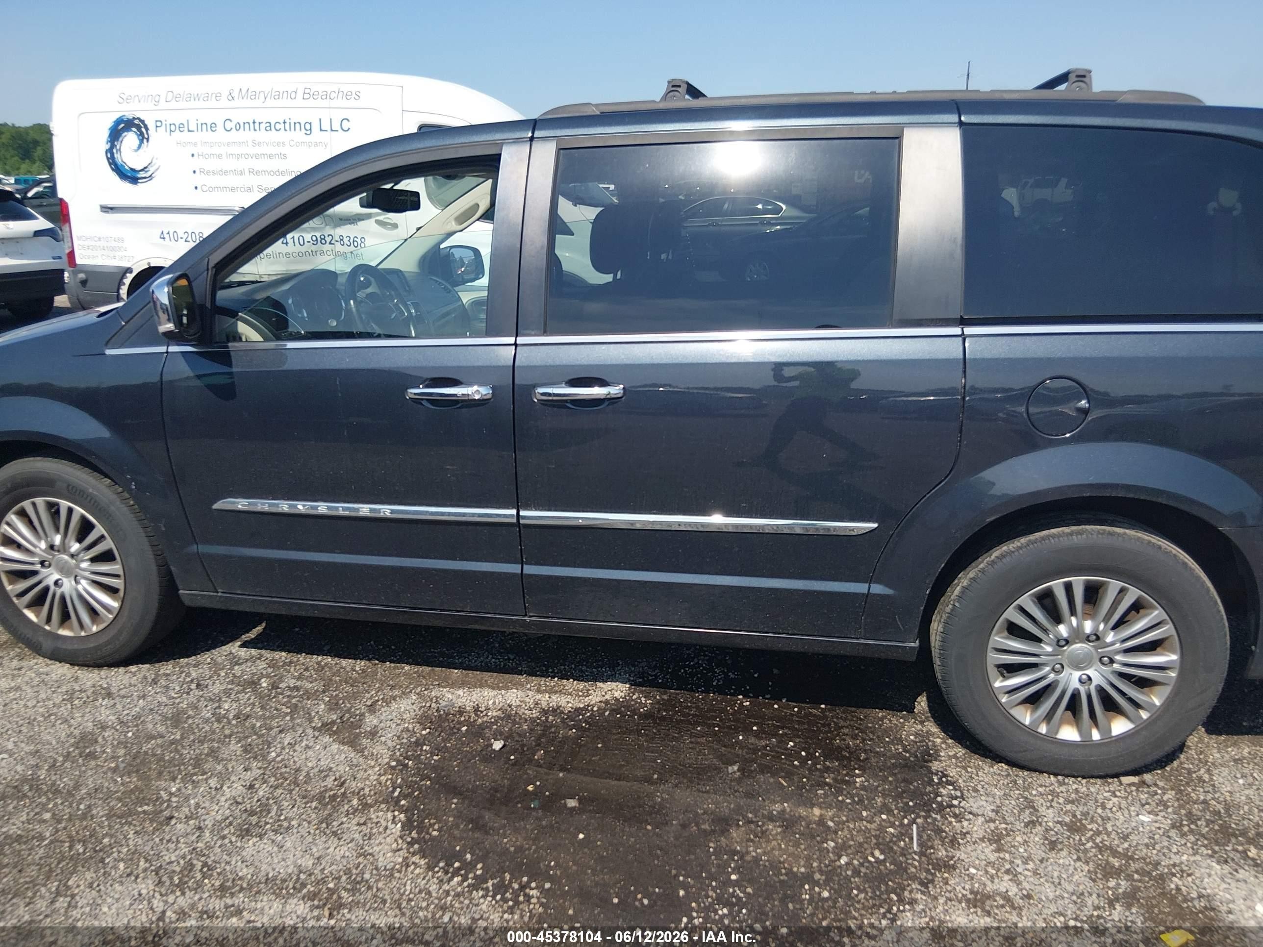 2014 Chrysler Town & Country Touring-l Blue vin: 2C4RC1CG6ER172334