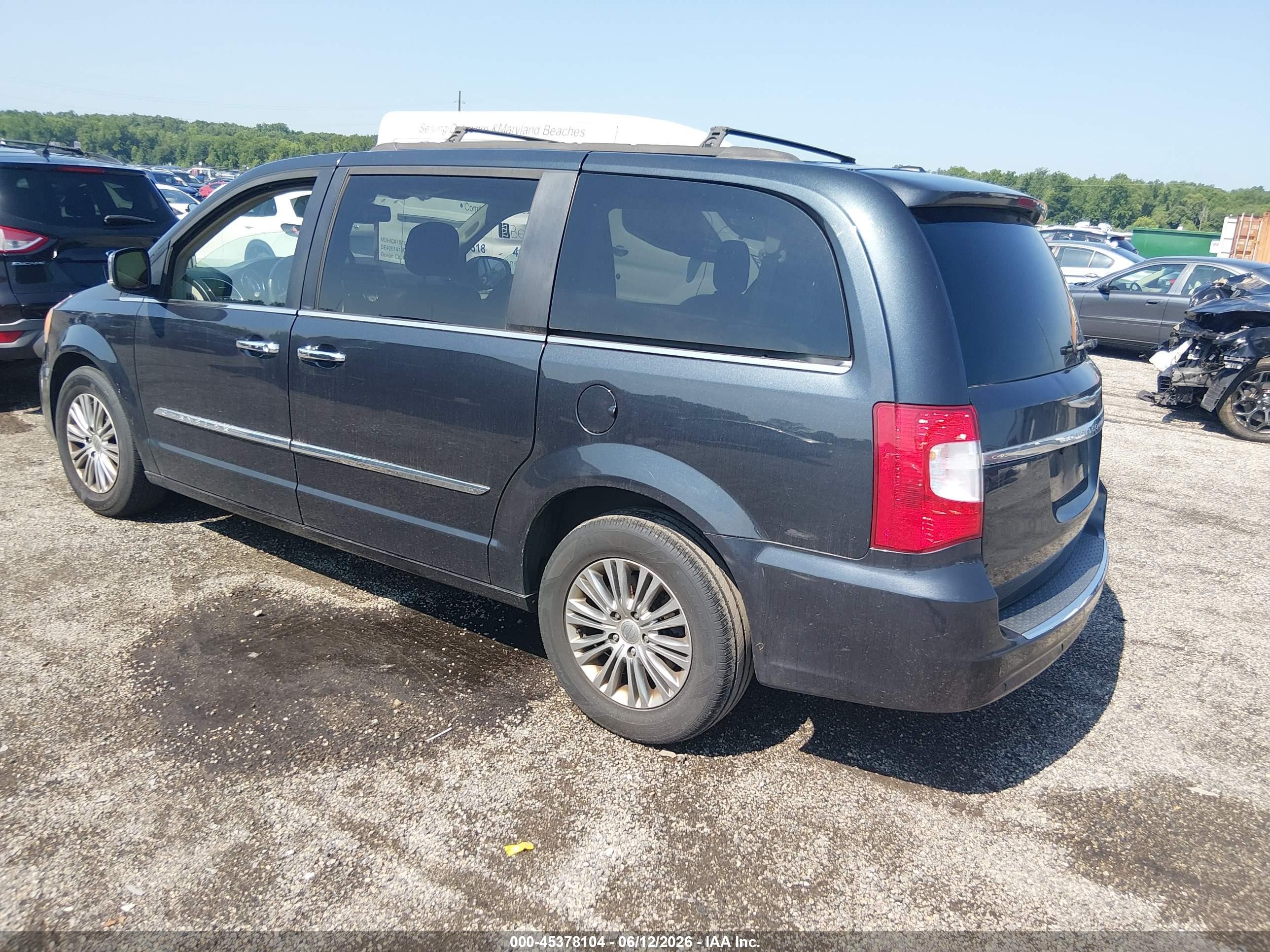 2014 Chrysler Town & Country Touring-l Blue vin: 2C4RC1CG6ER172334