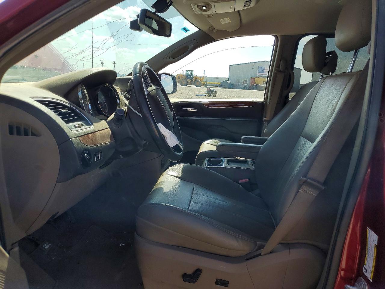 2014 Chrysler Town & Country Touring L Maroon vin: 2C4RC1CG6ER461651