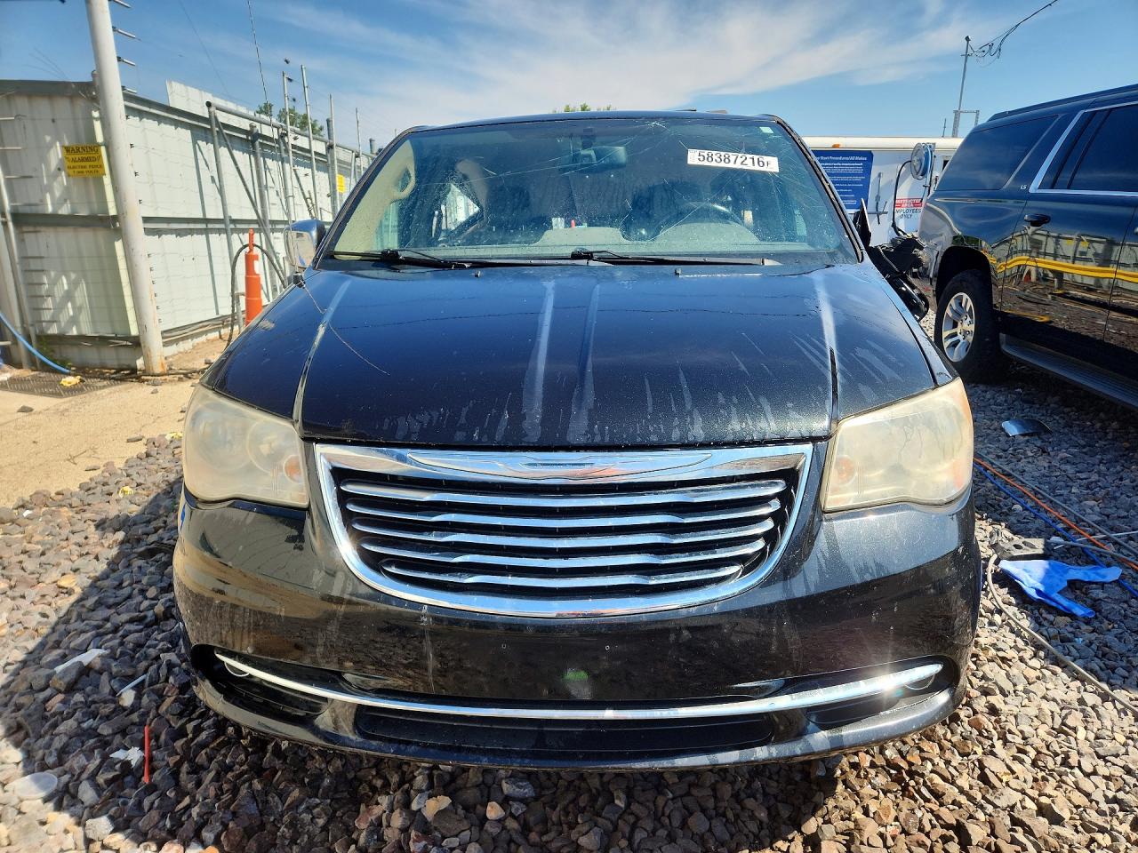 2015 Chrysler Town & Country Touring L Black vin: 2C4RC1CG6FR506895