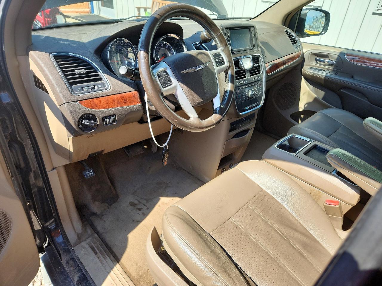 2015 Chrysler Town & Country Touring L Black vin: 2C4RC1CG6FR506895