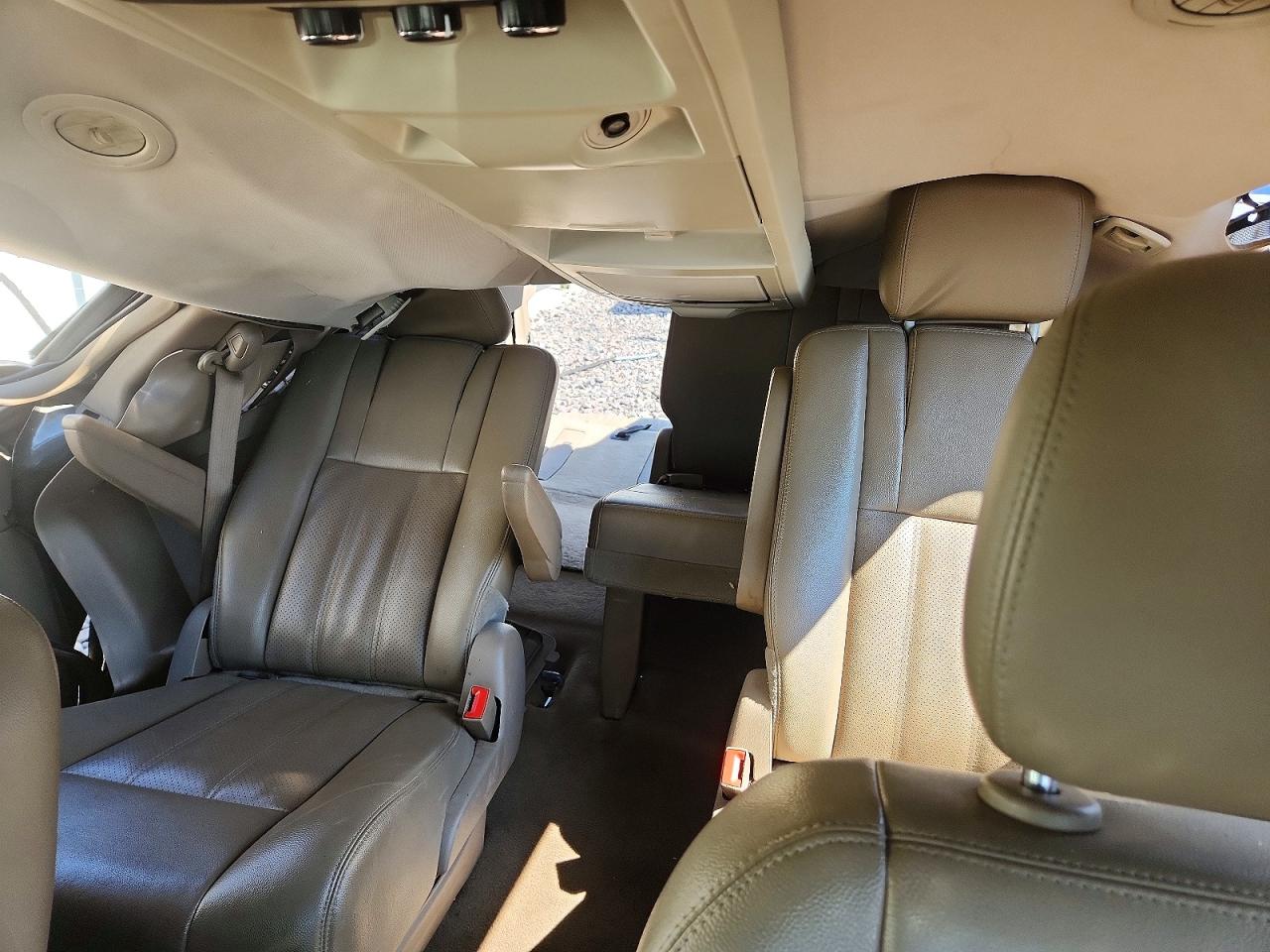 2015 Chrysler Town & Country Touring L Black vin: 2C4RC1CG6FR506895