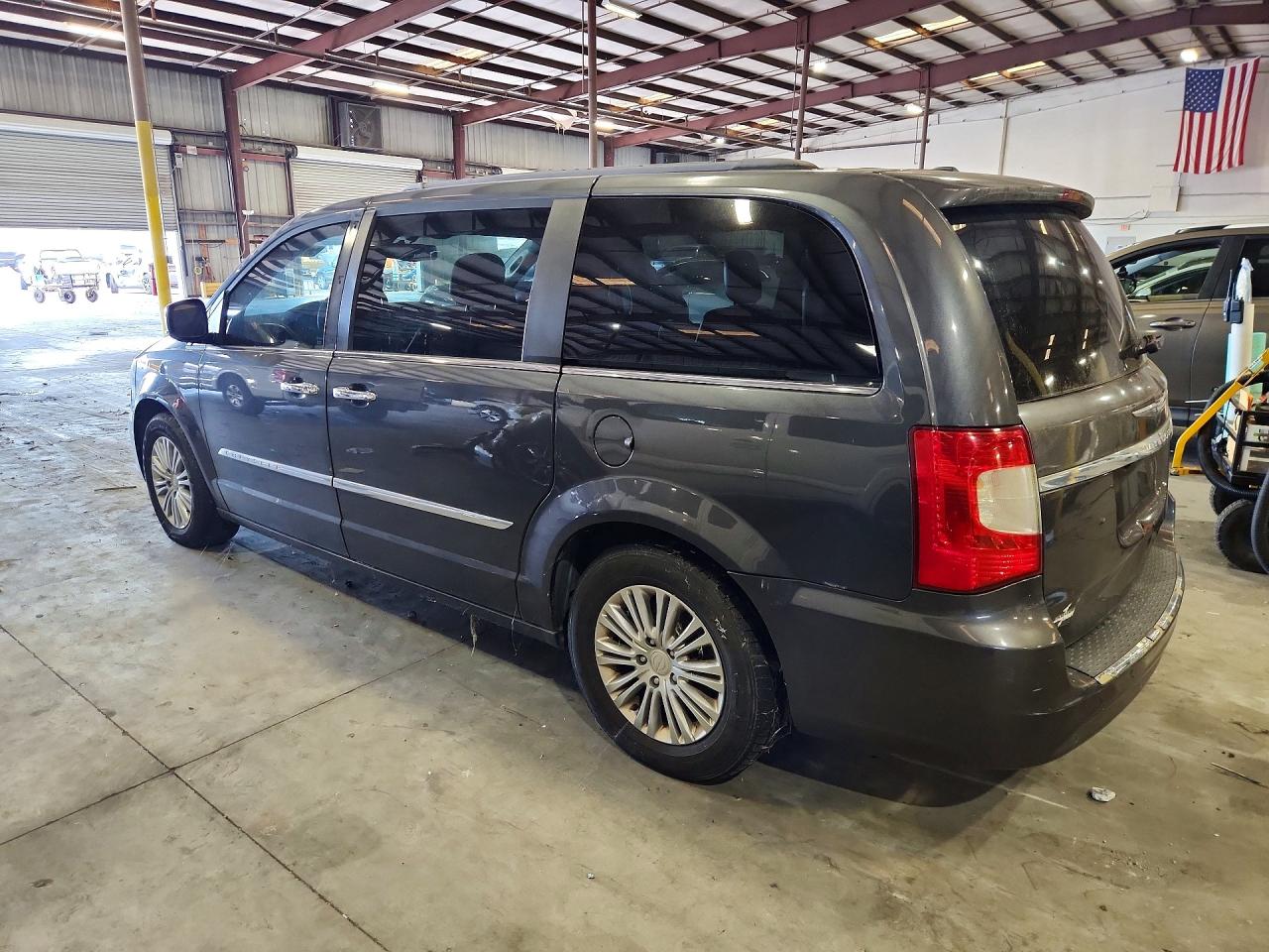 2015 Chrysler Town & Country Touring L Charcoal vin: 2C4RC1CG6FR507013