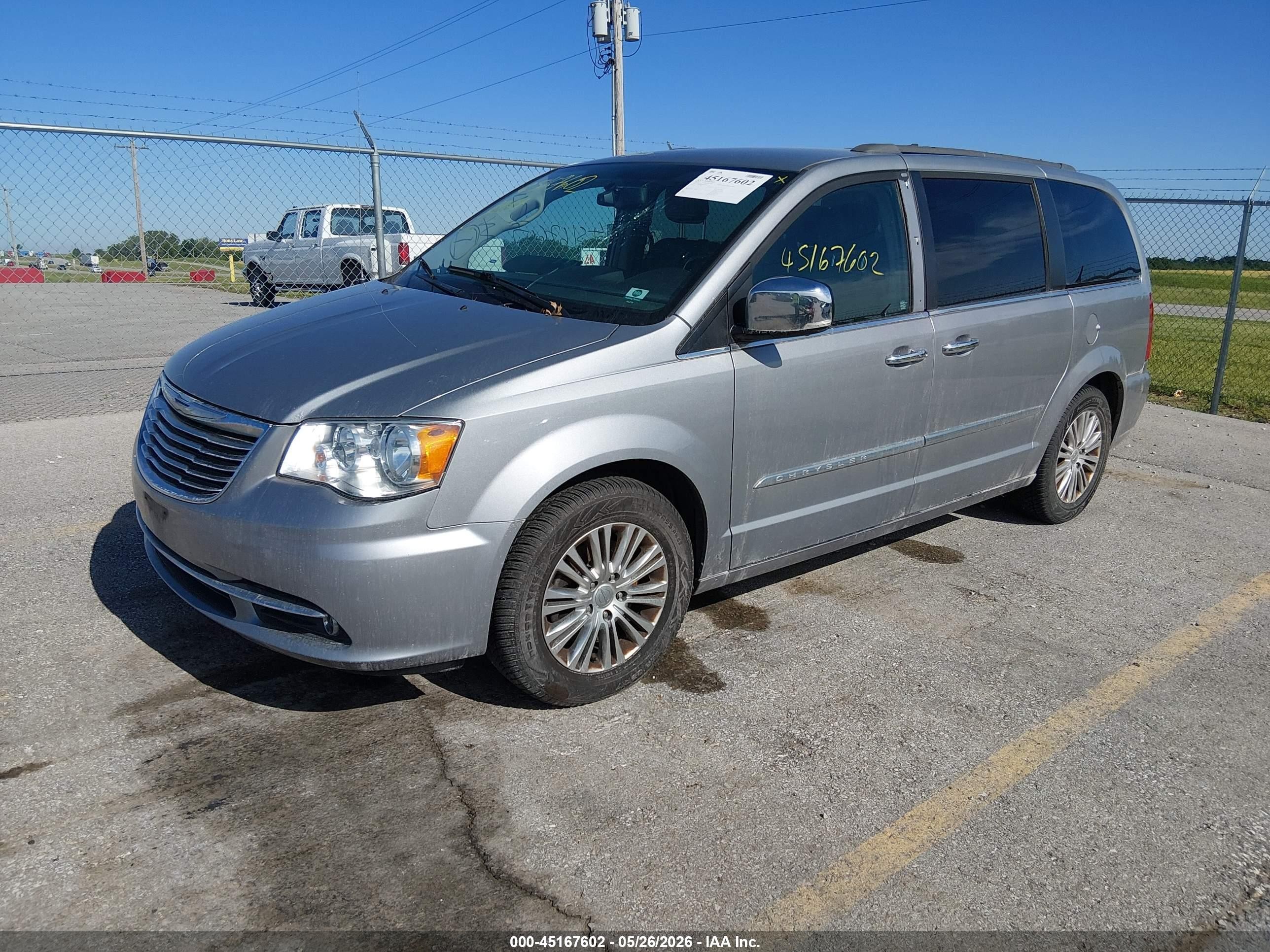 2015 Chrysler Town & Country Touring-l Silver vin: 2C4RC1CG6FR602770