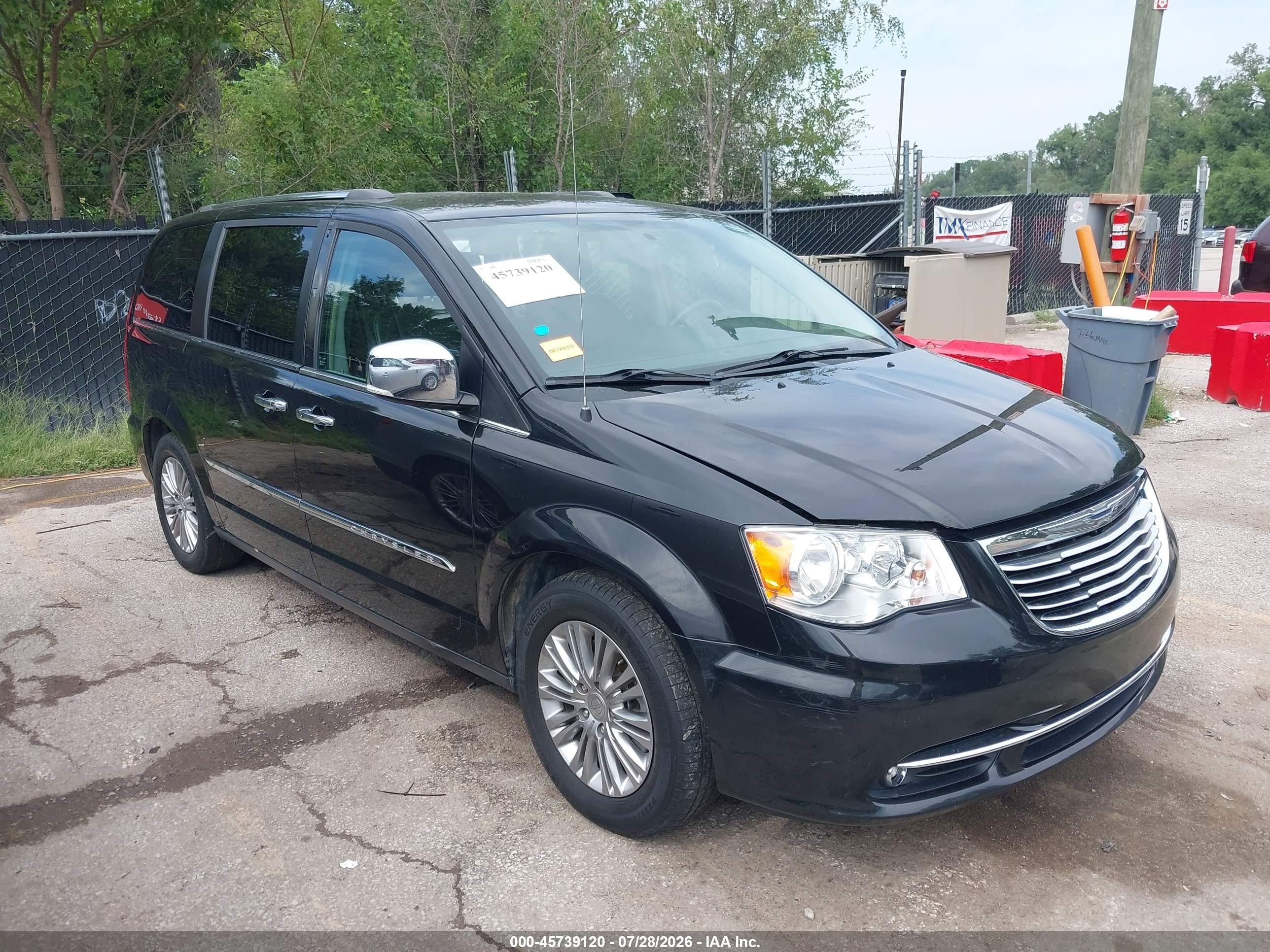 2015 Chrysler Town & Country Touring-l Black vin: 2C4RC1CG6FR742530