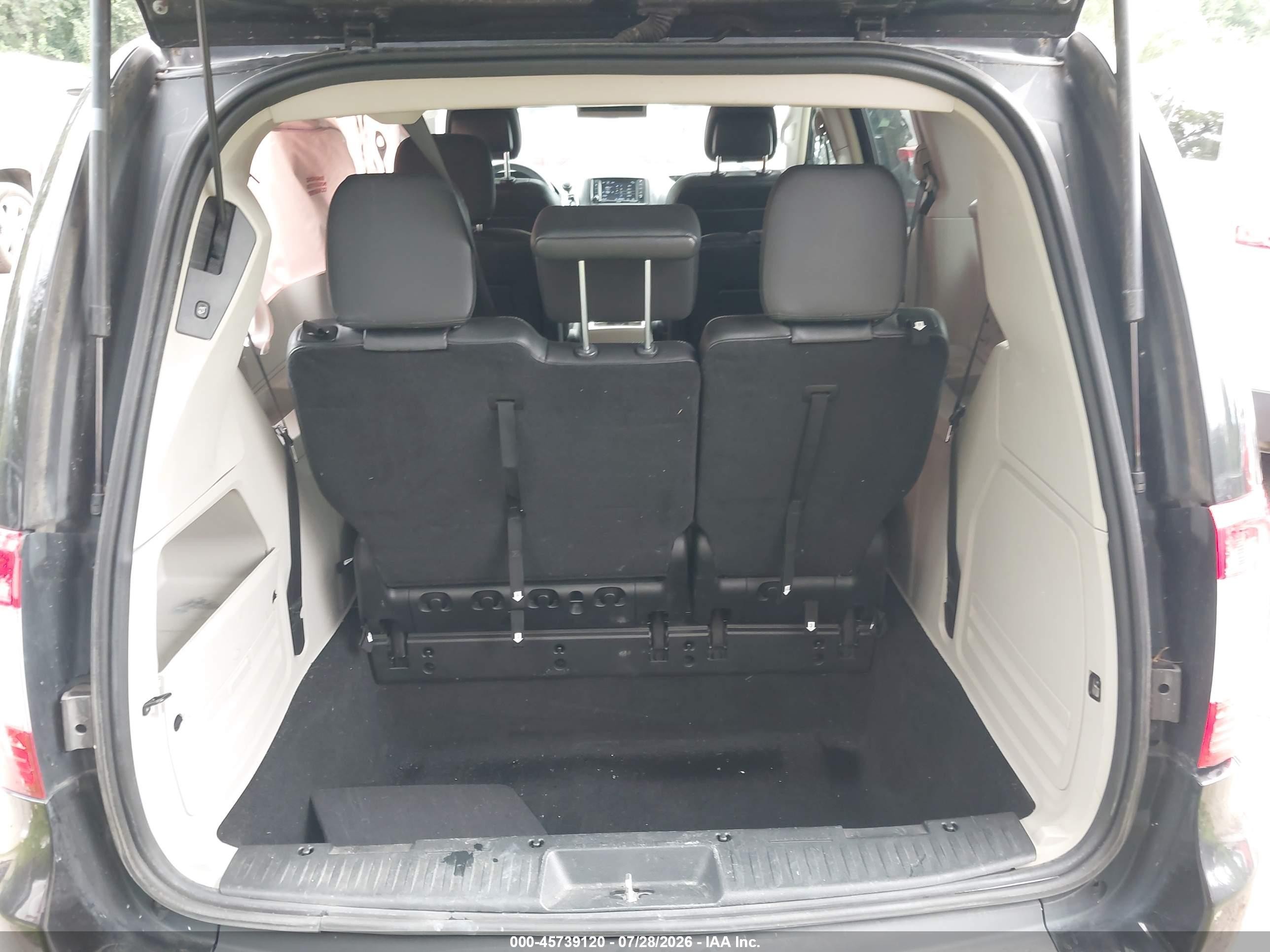 2015 Chrysler Town & Country Touring-l Black vin: 2C4RC1CG6FR742530