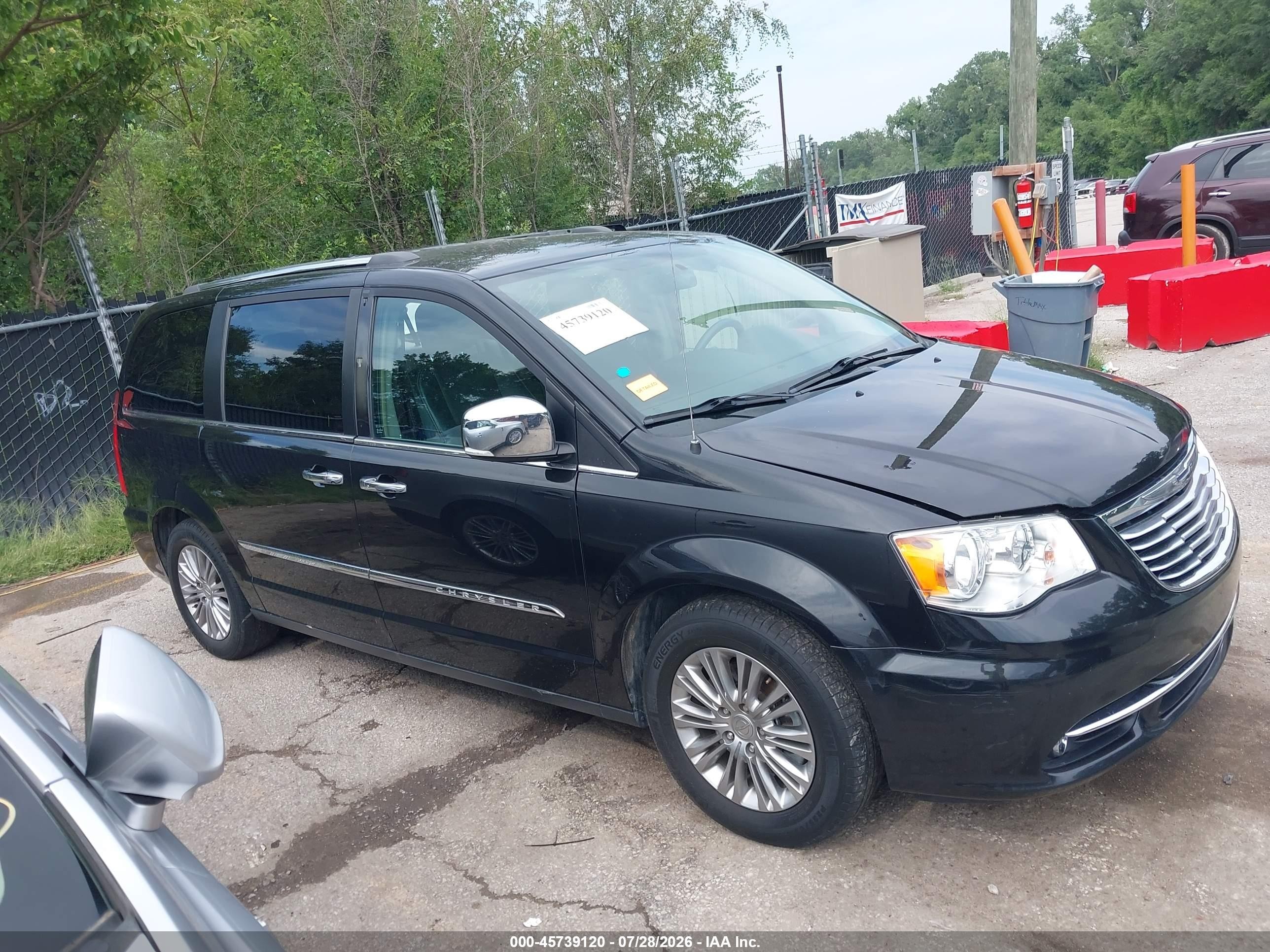 2015 Chrysler Town & Country Touring-l Black vin: 2C4RC1CG6FR742530