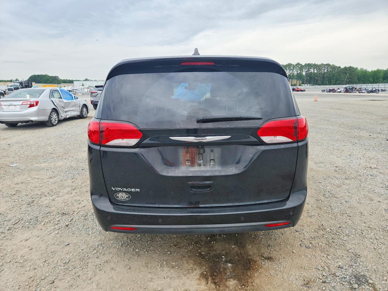 2025 Chrysler Voyager Black vin: 2C4RC1CG6SR519270