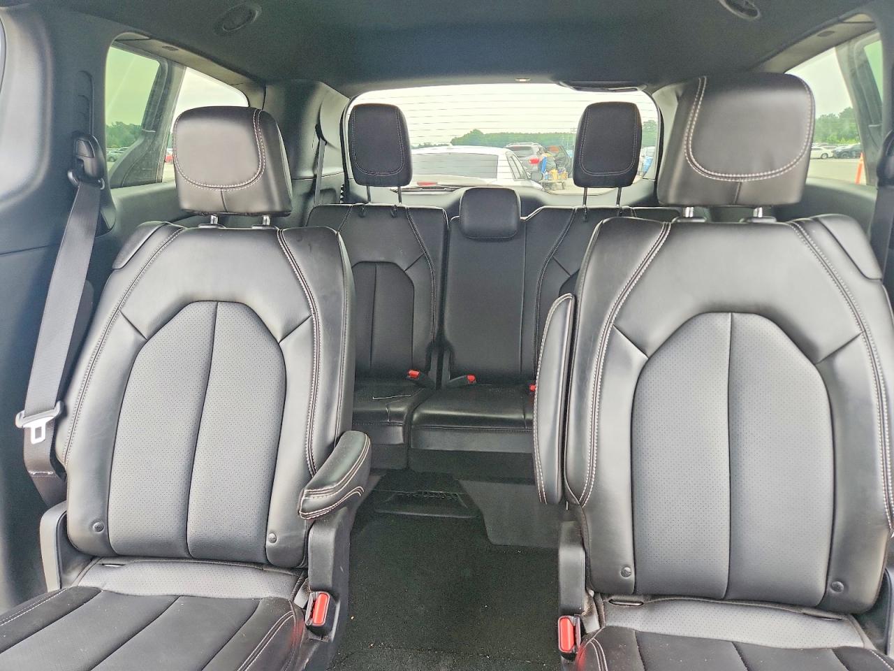2025 Chrysler Voyager Black vin: 2C4RC1CG6SR519270