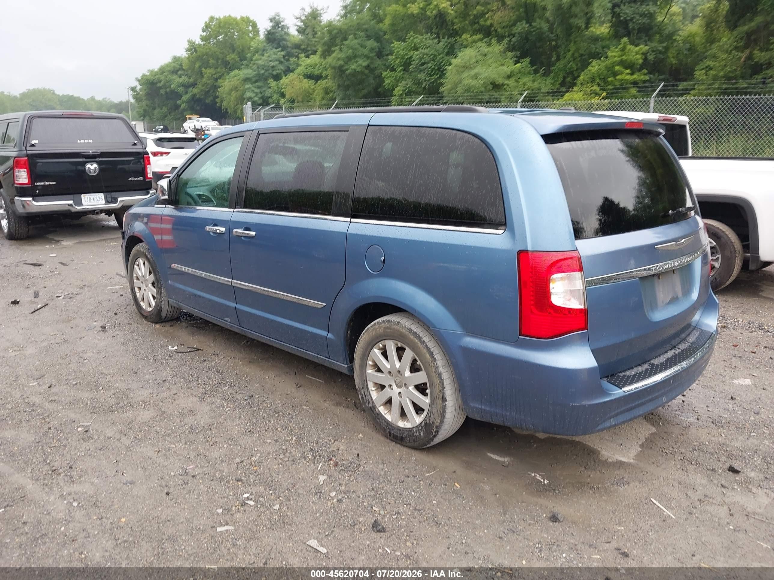 2012 Chrysler Town & Country Touring-l Blue vin: 2C4RC1CG7CR170931